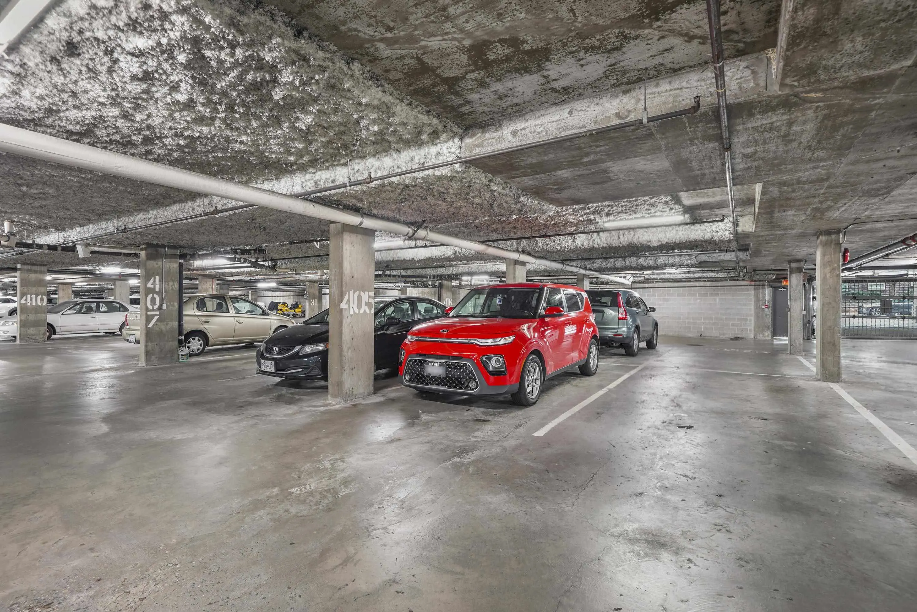 405 2615 Jane Street