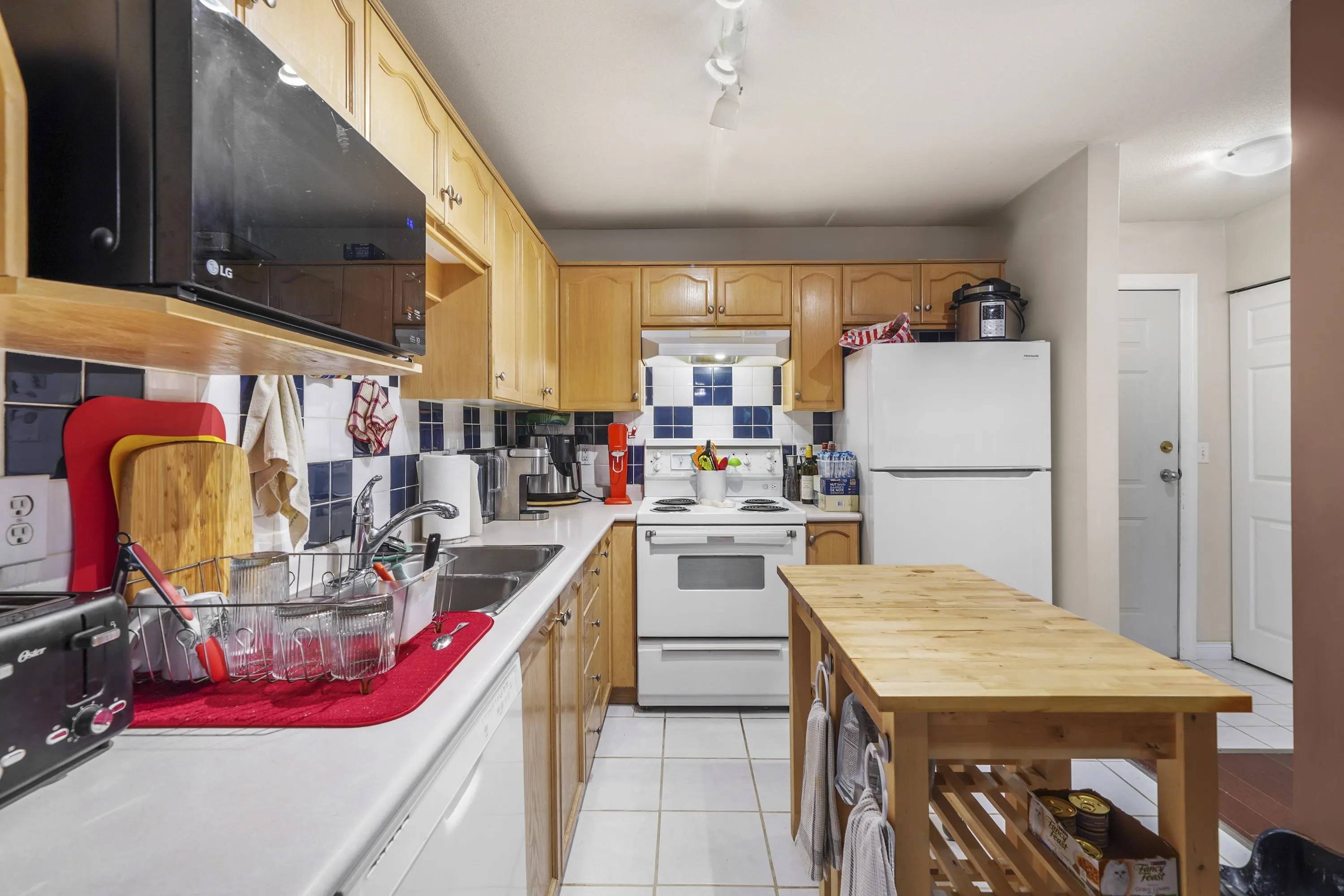 405 2615 Jane Street