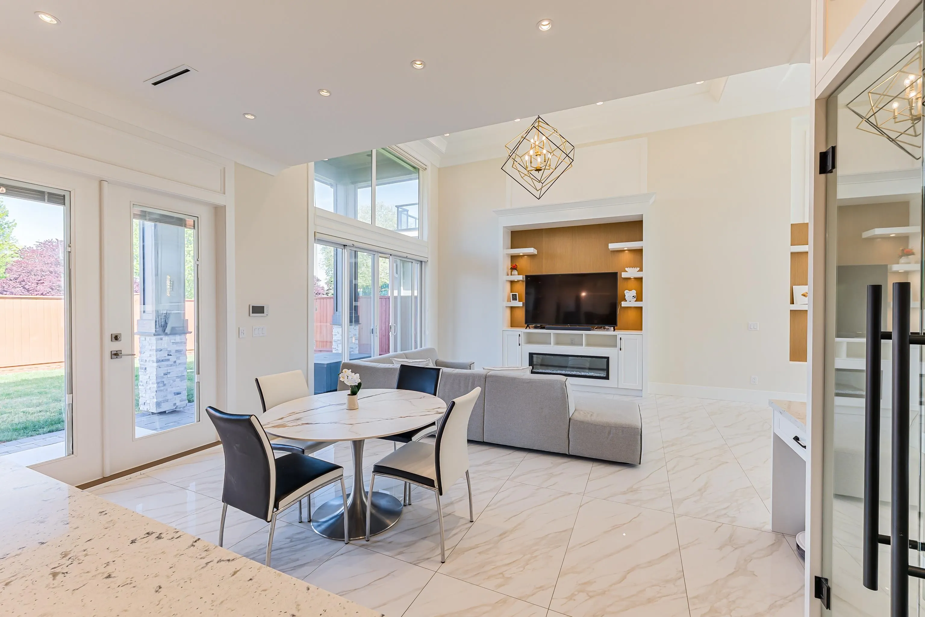 8511 Sierpina Drive