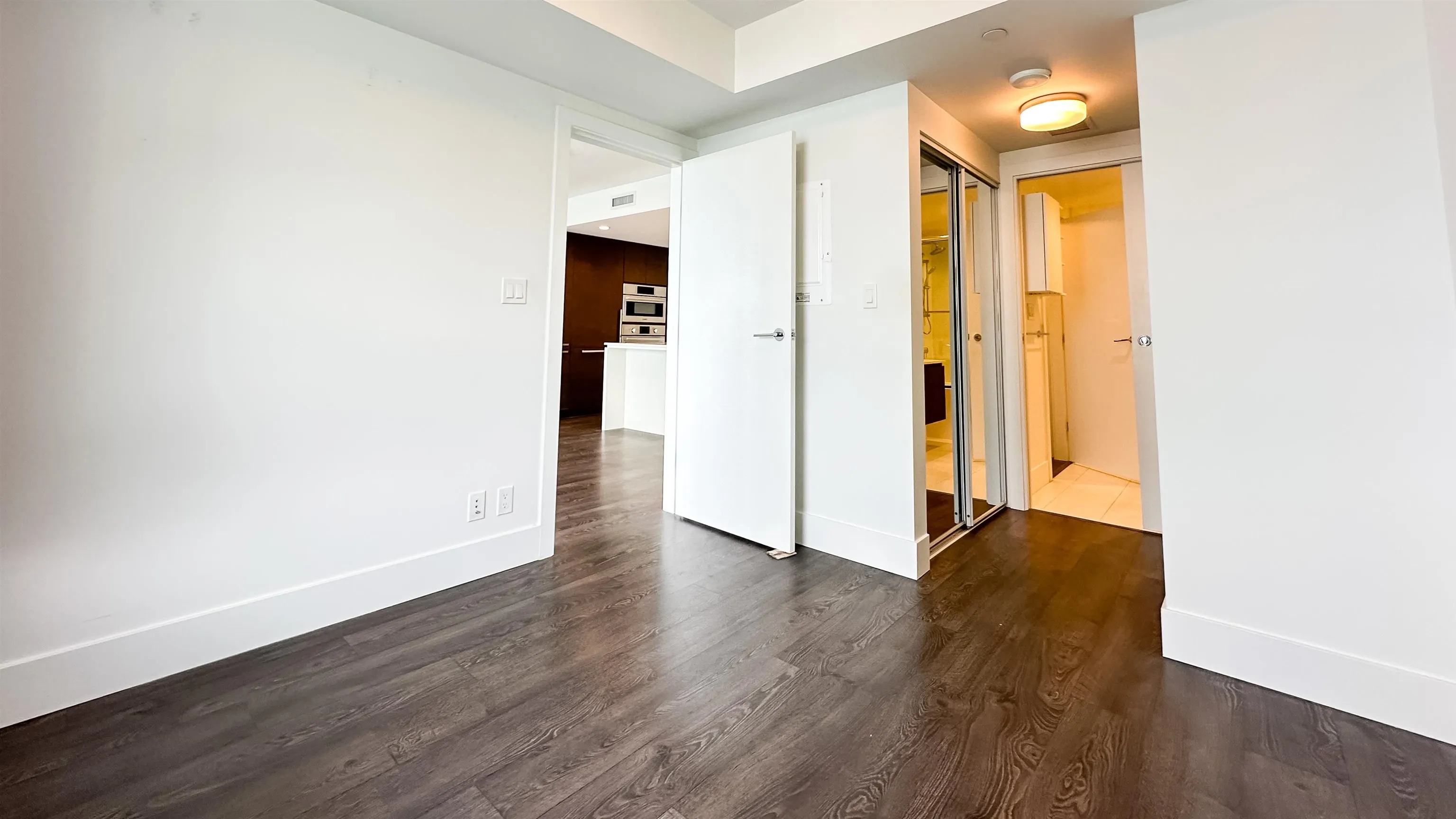 709 6900 Pearson Way