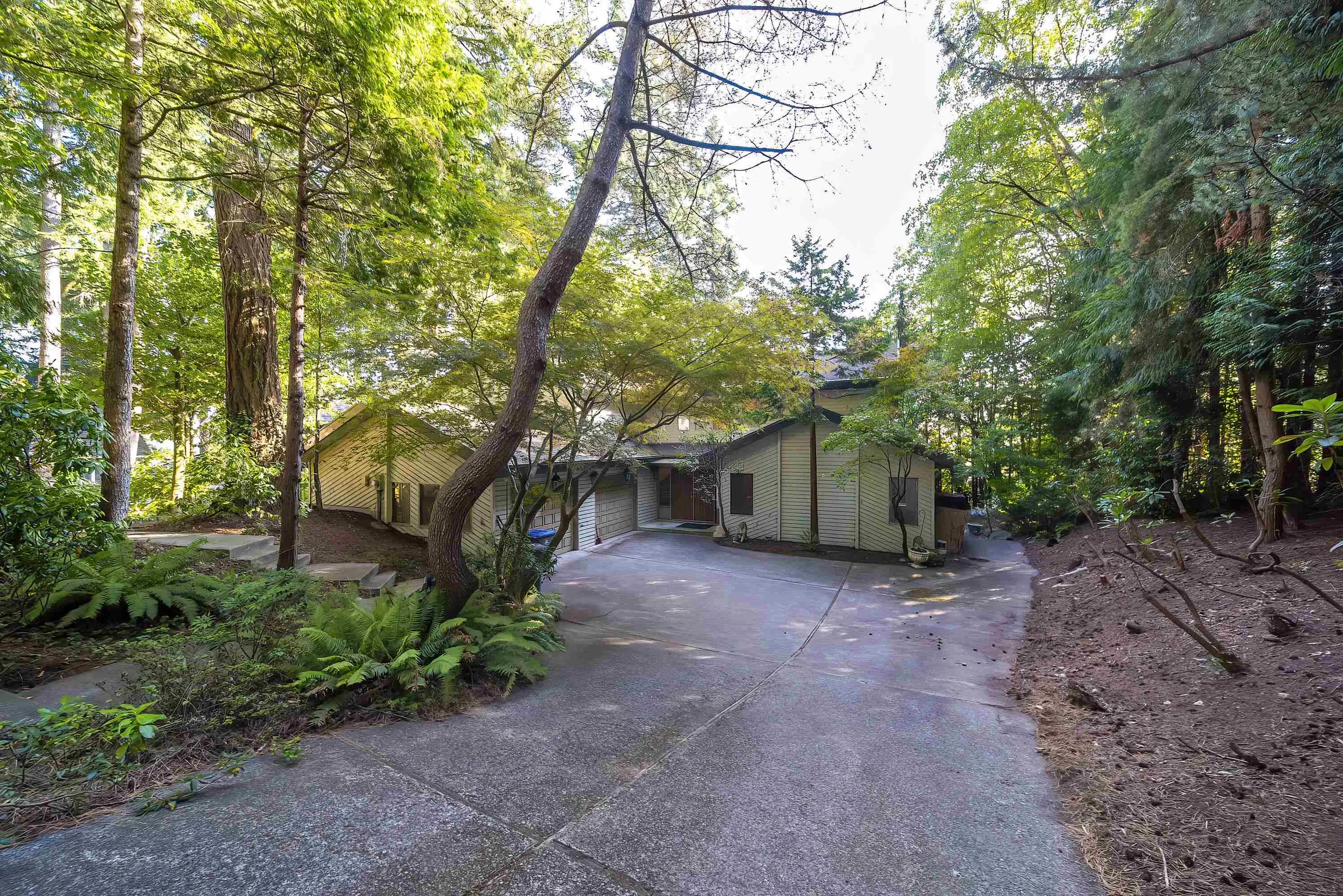 5242 Station Road