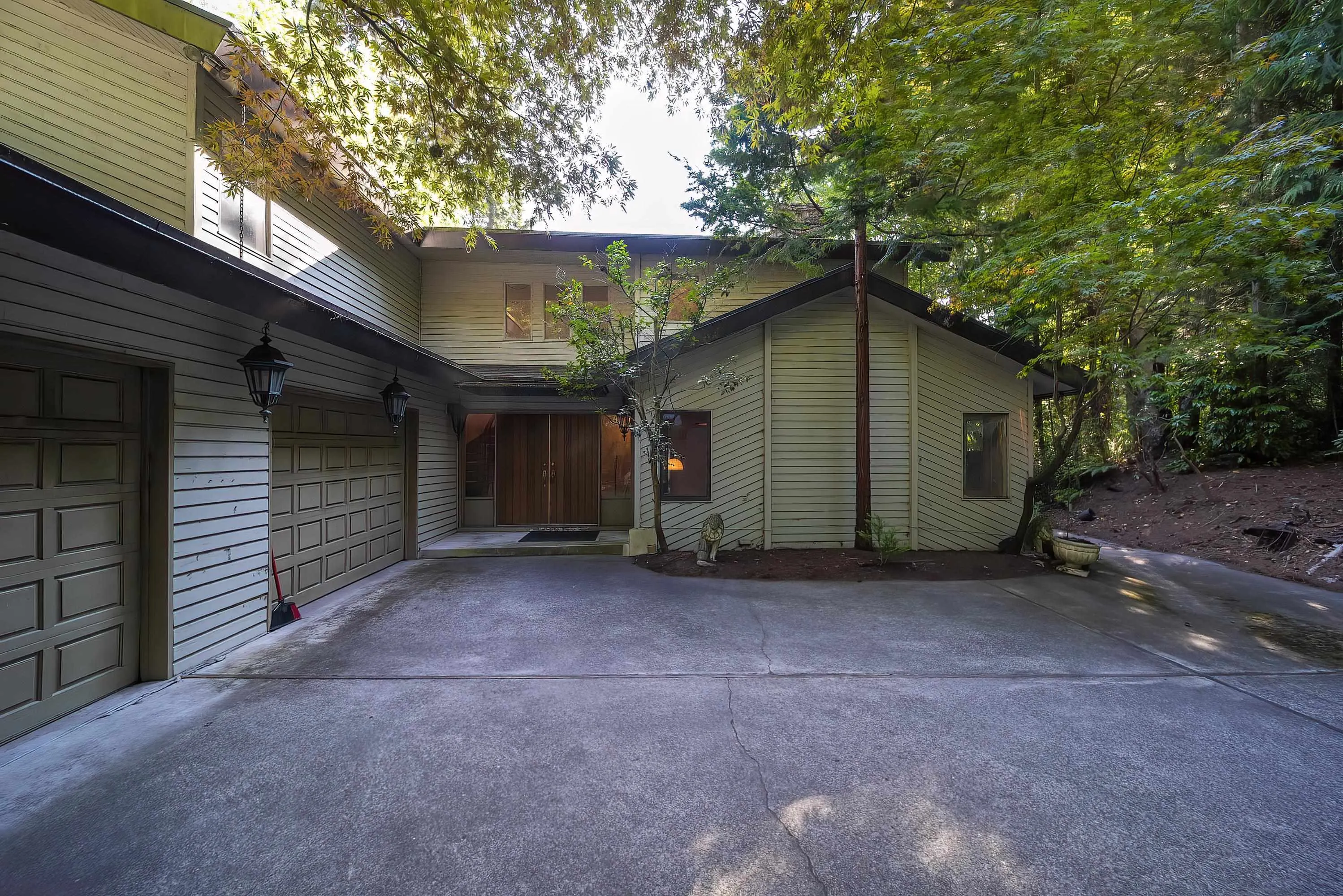 5242 Station Road