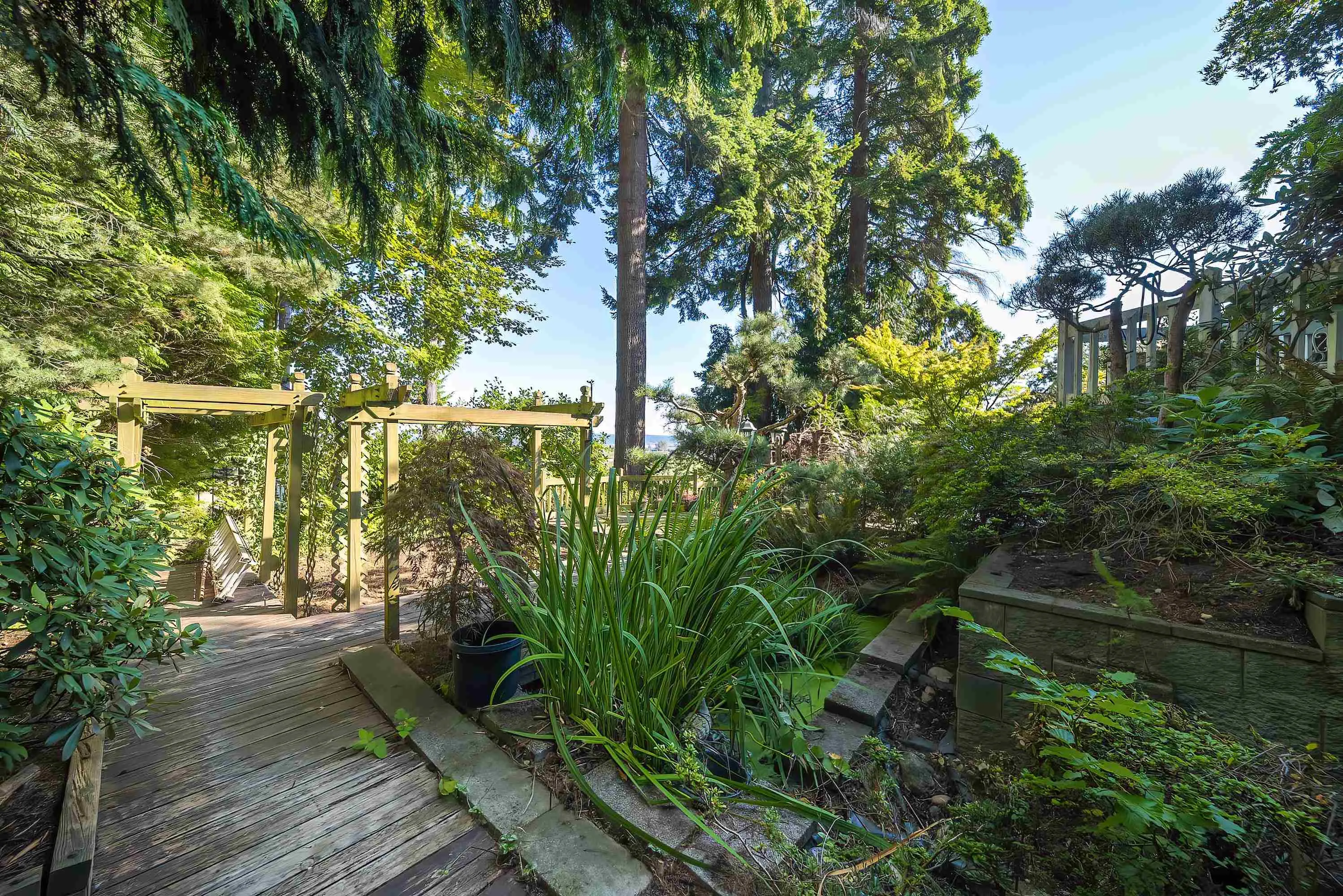 5242 Station Road