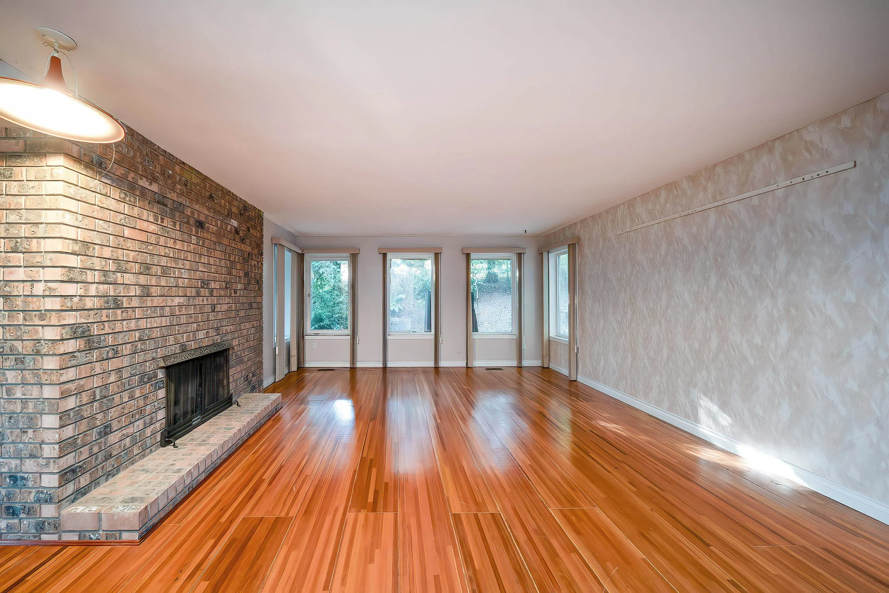 5242 Station Road