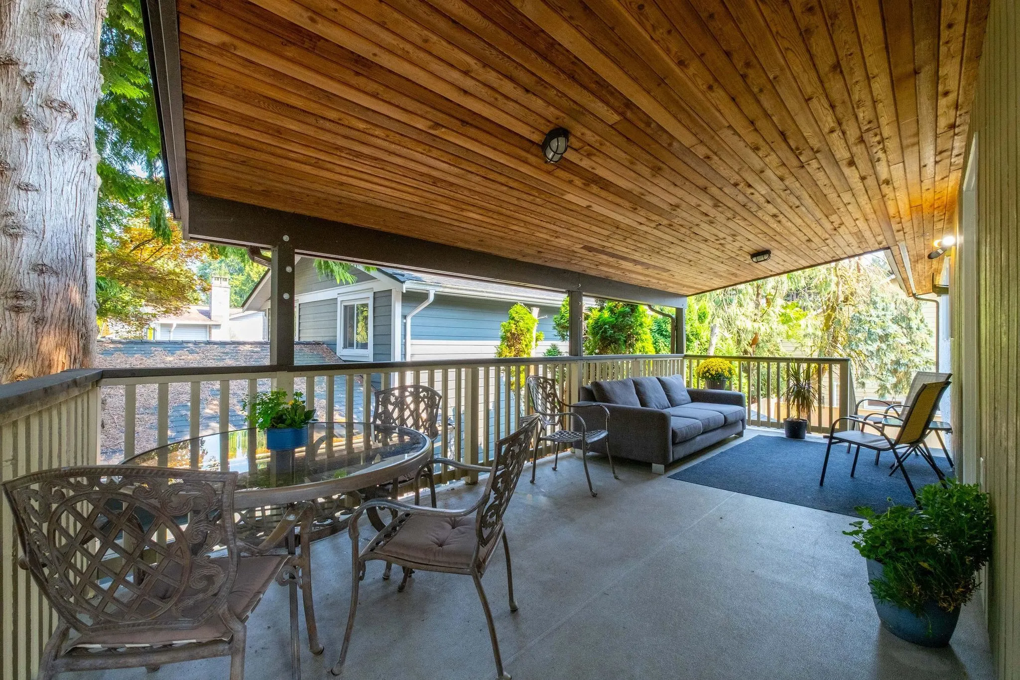 3620 Evergreen Street