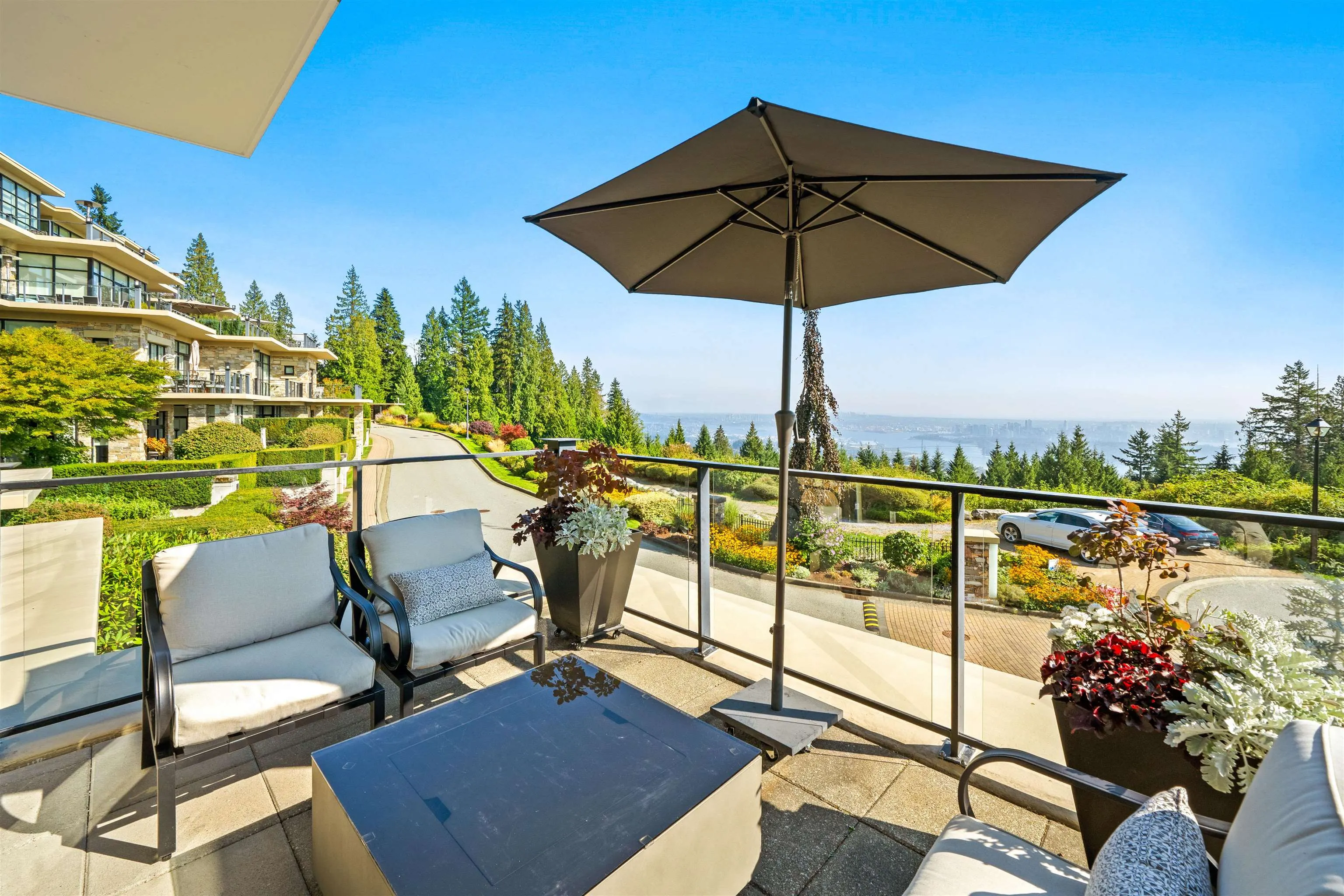 102 2285 Twin Creek Place
