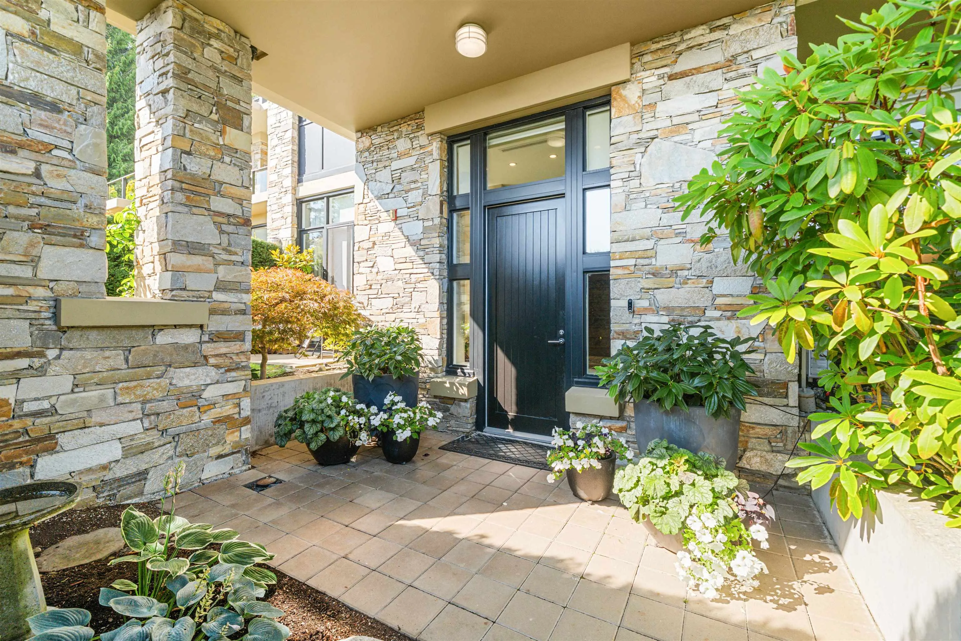 102 2285 Twin Creek Place