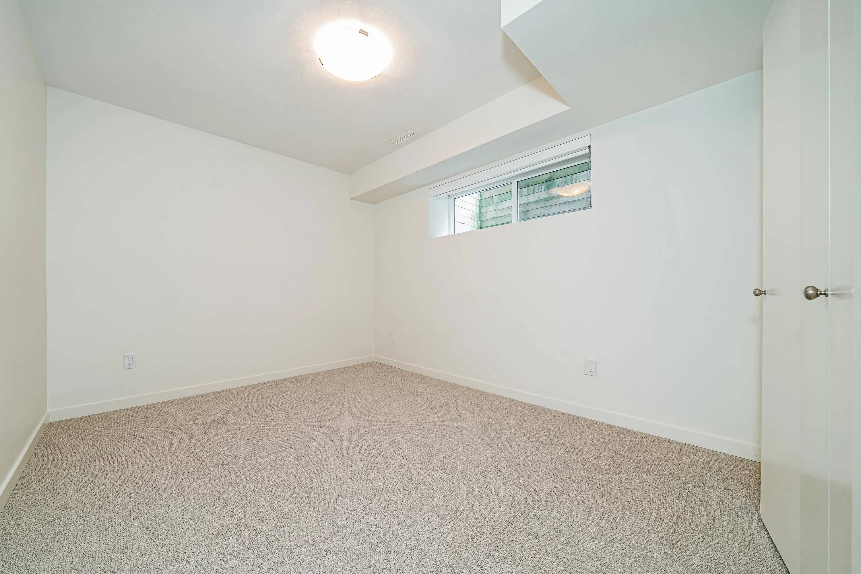 81 16561 17a Avenue