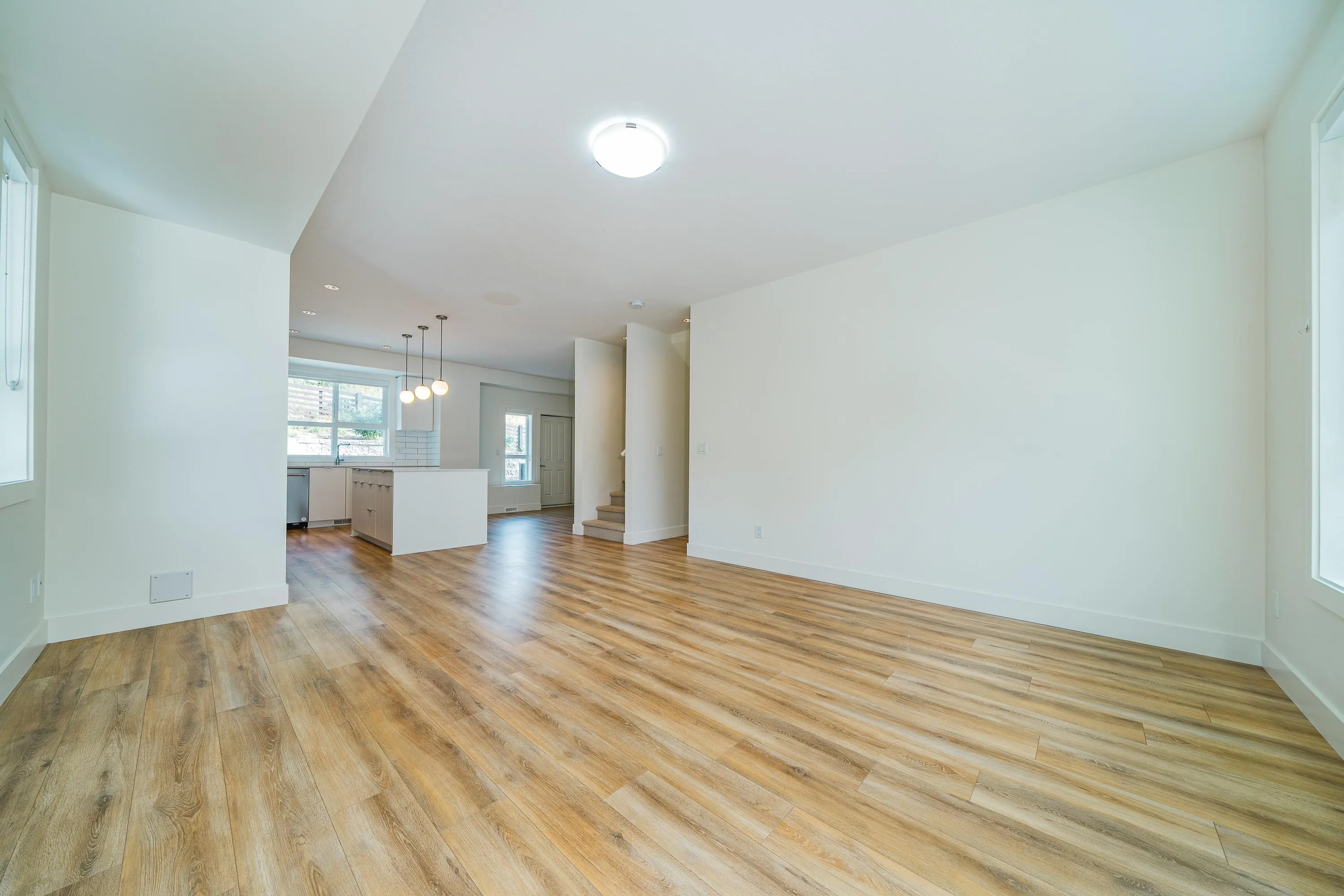 81 16561 17a Avenue