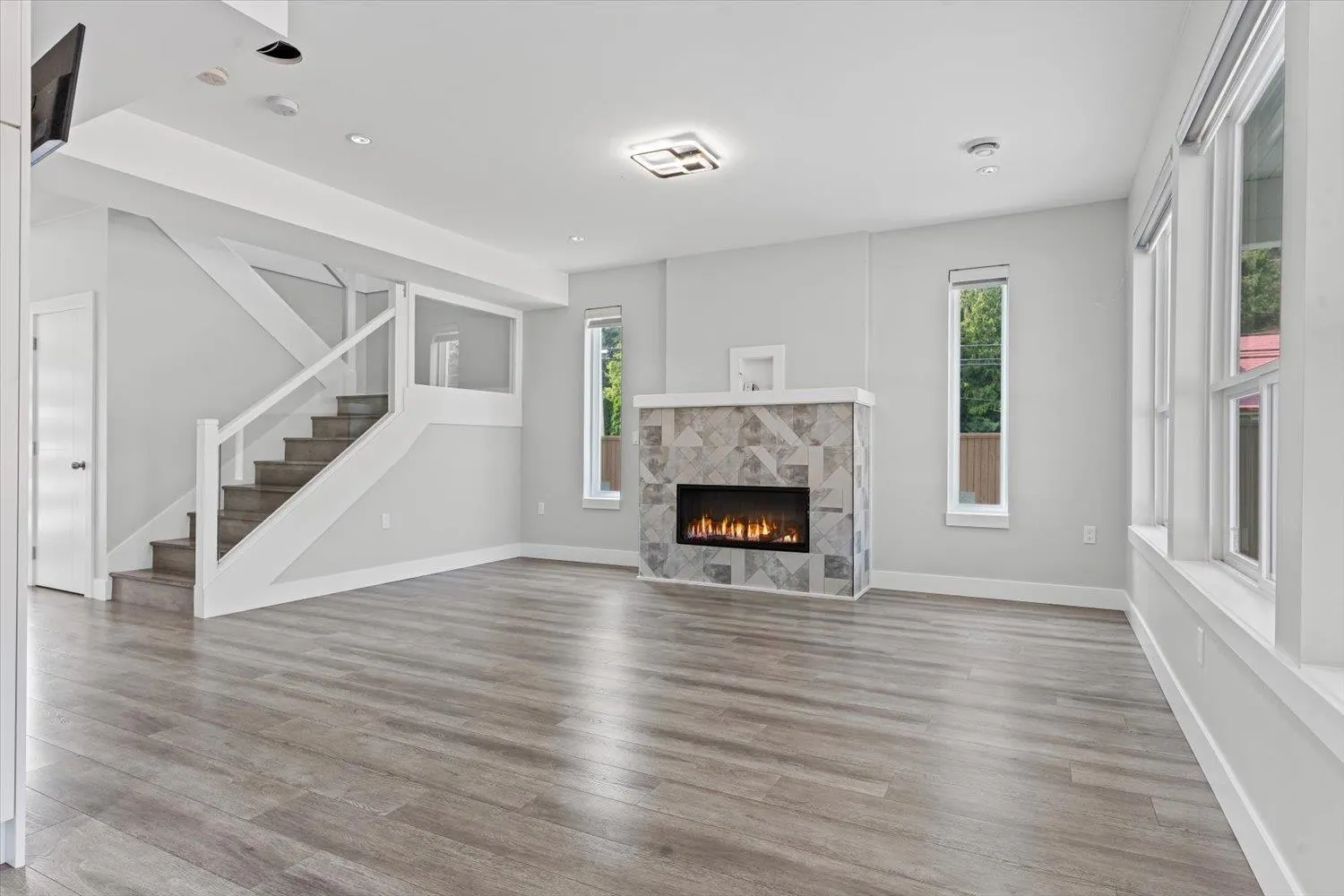 853 Willow Place