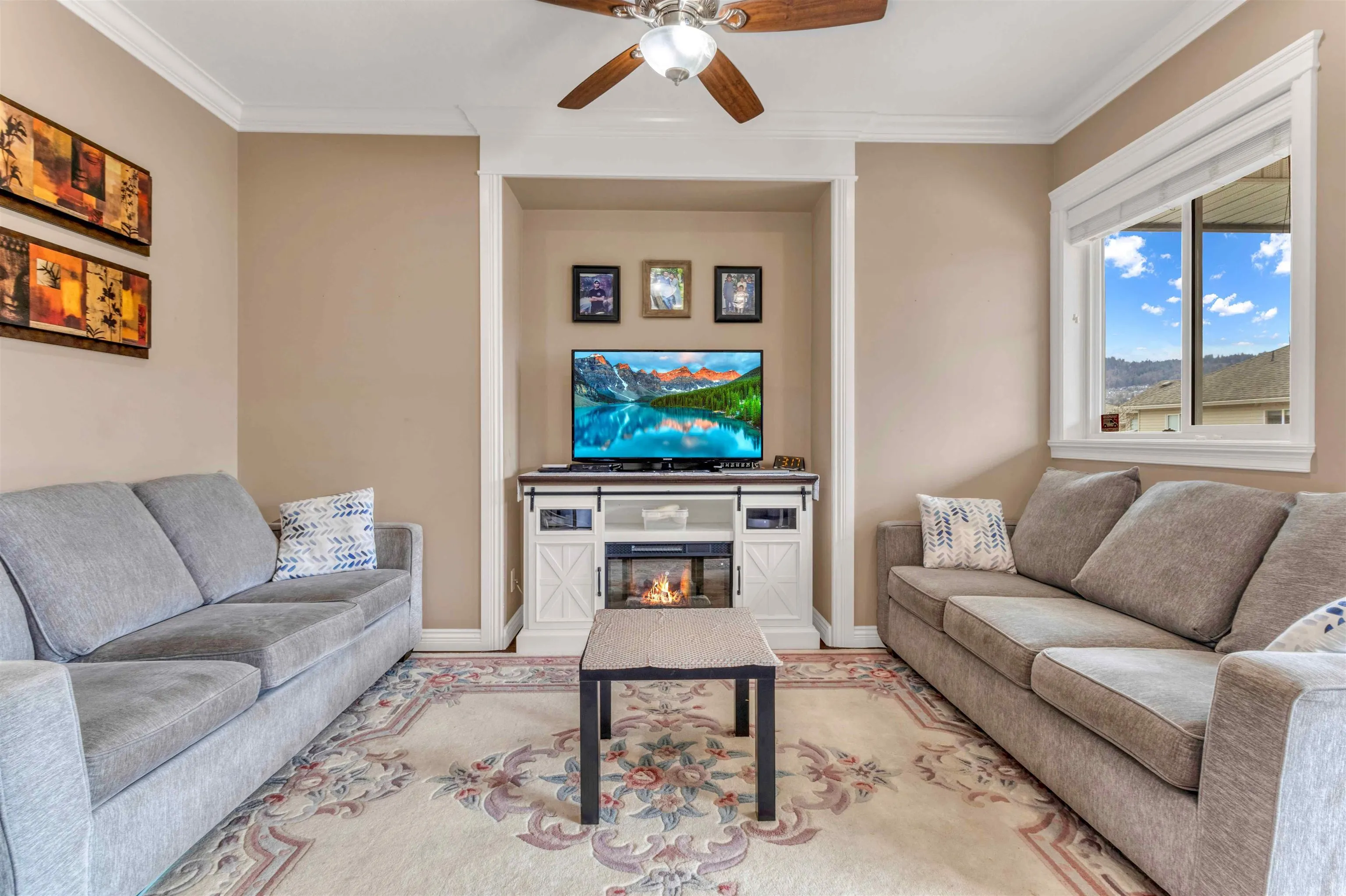 45720 Safflower Crescent