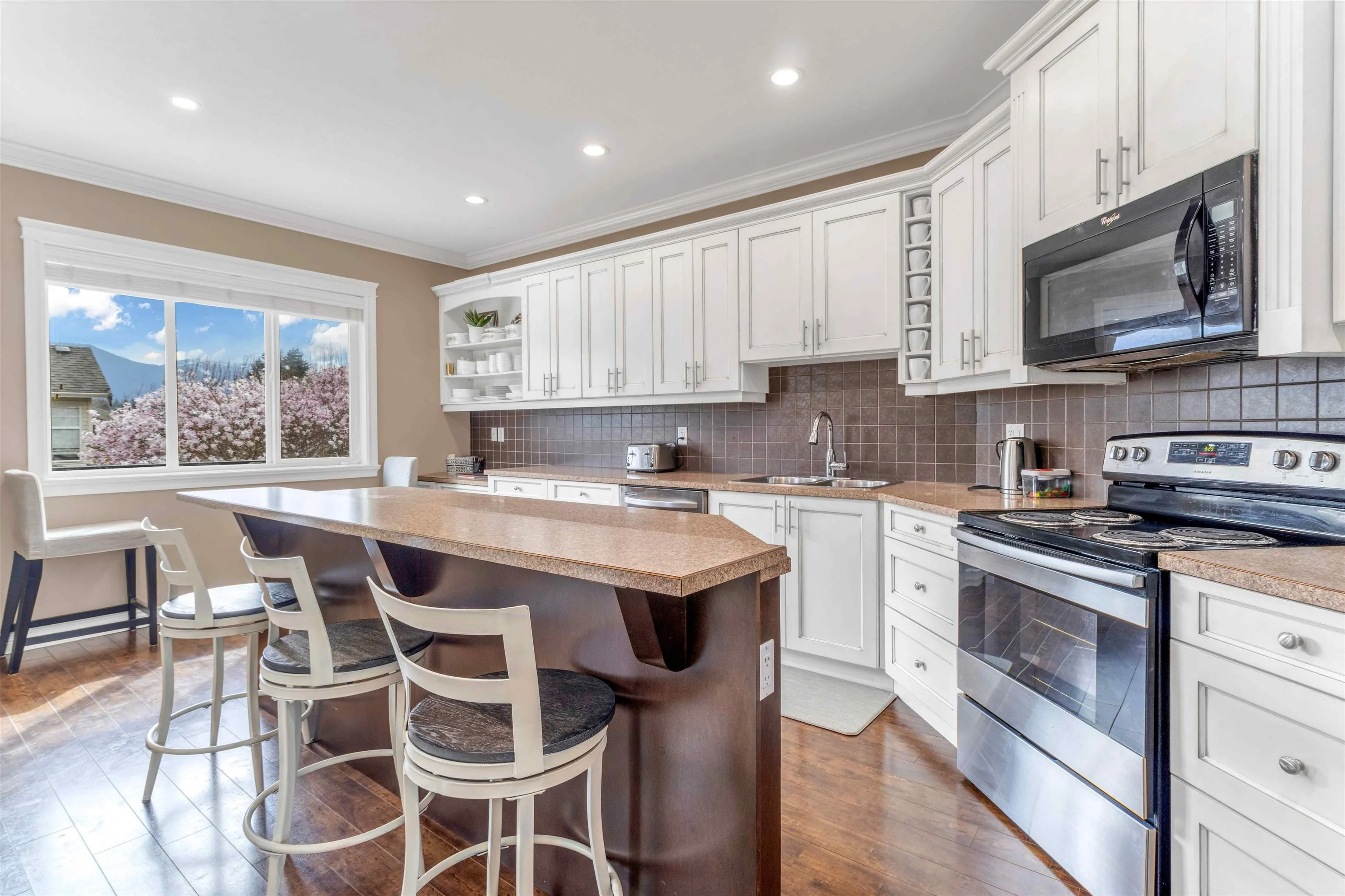 45720 Safflower Crescent