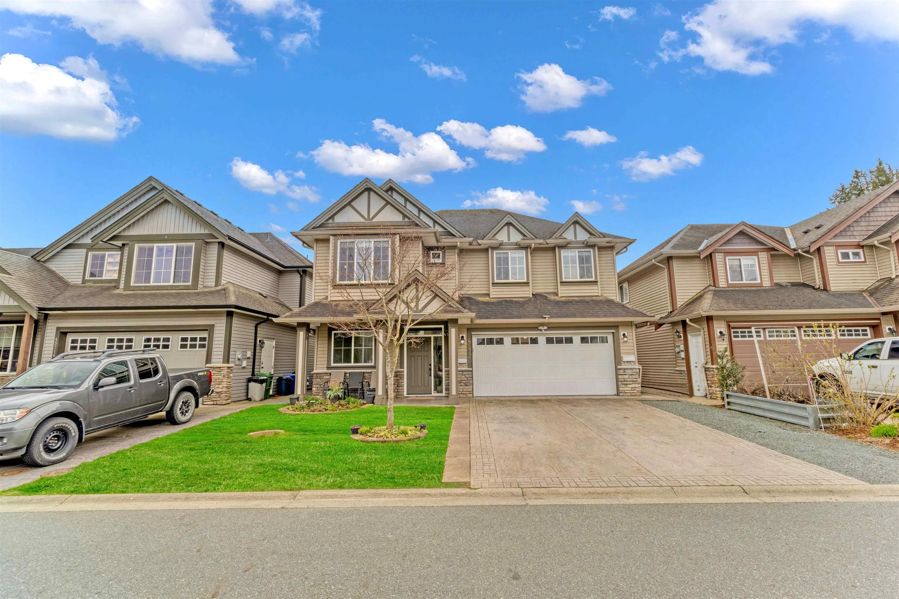 45720 Safflower Crescent