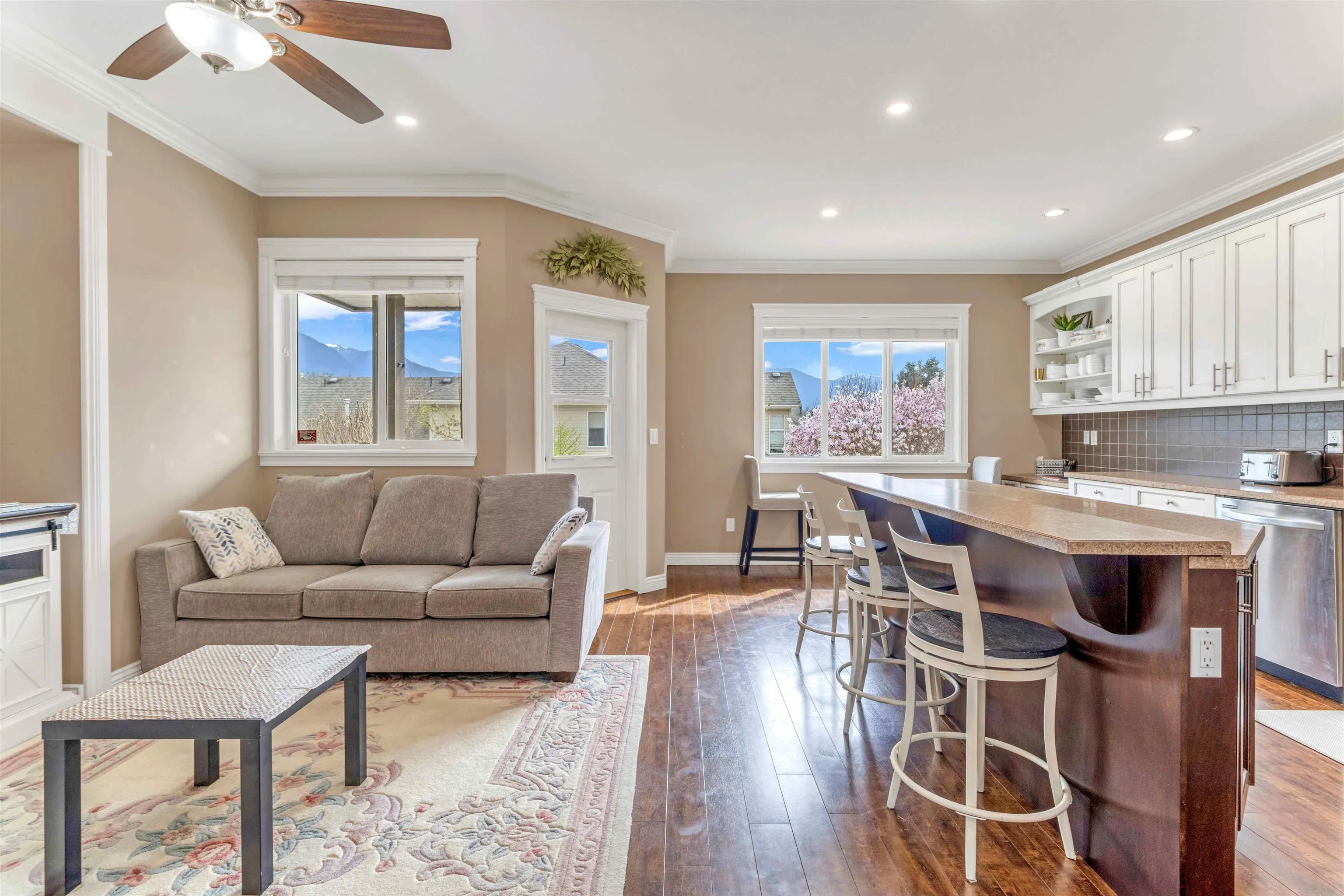 45720 Safflower Crescent