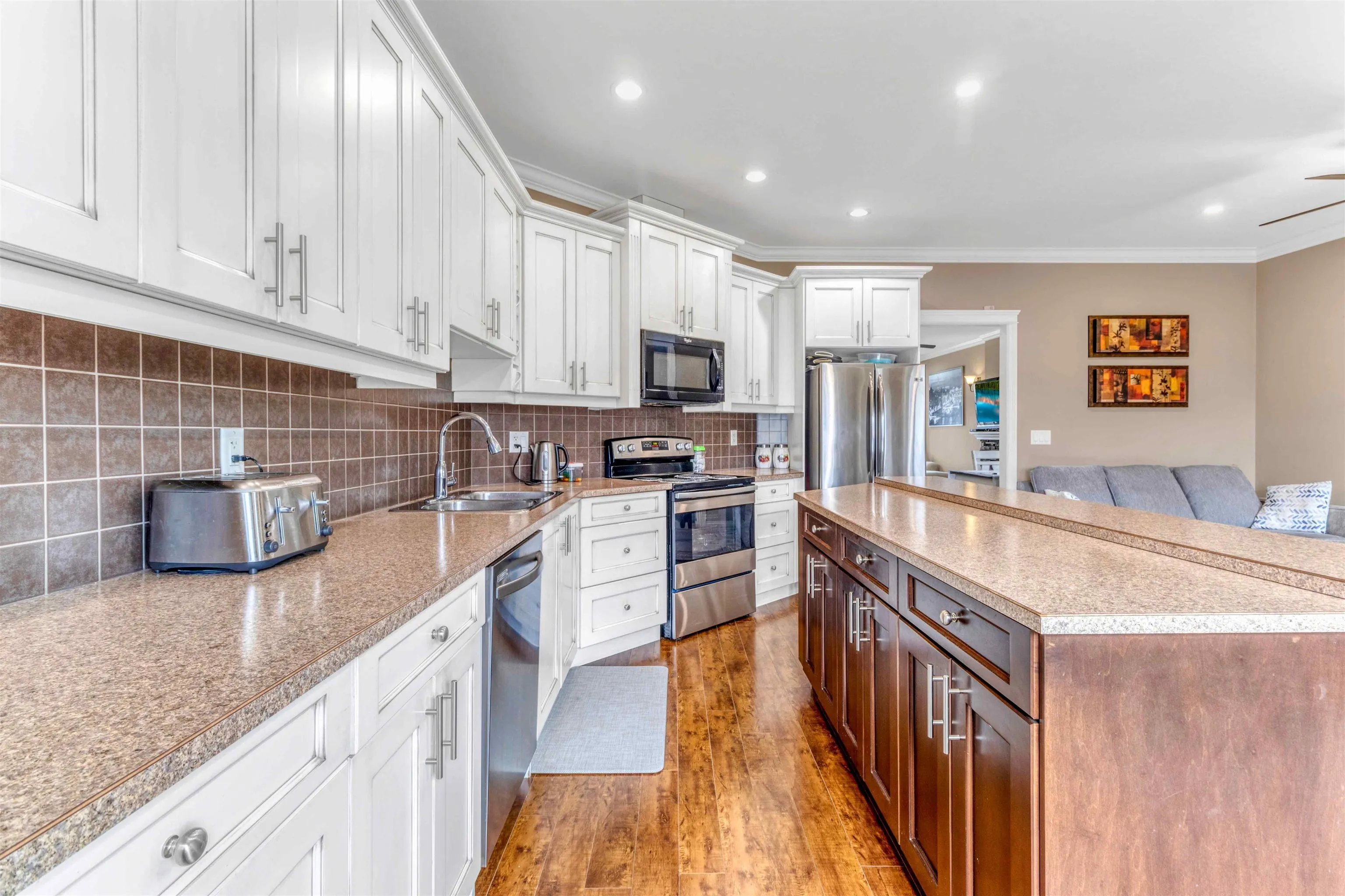 45720 Safflower Crescent