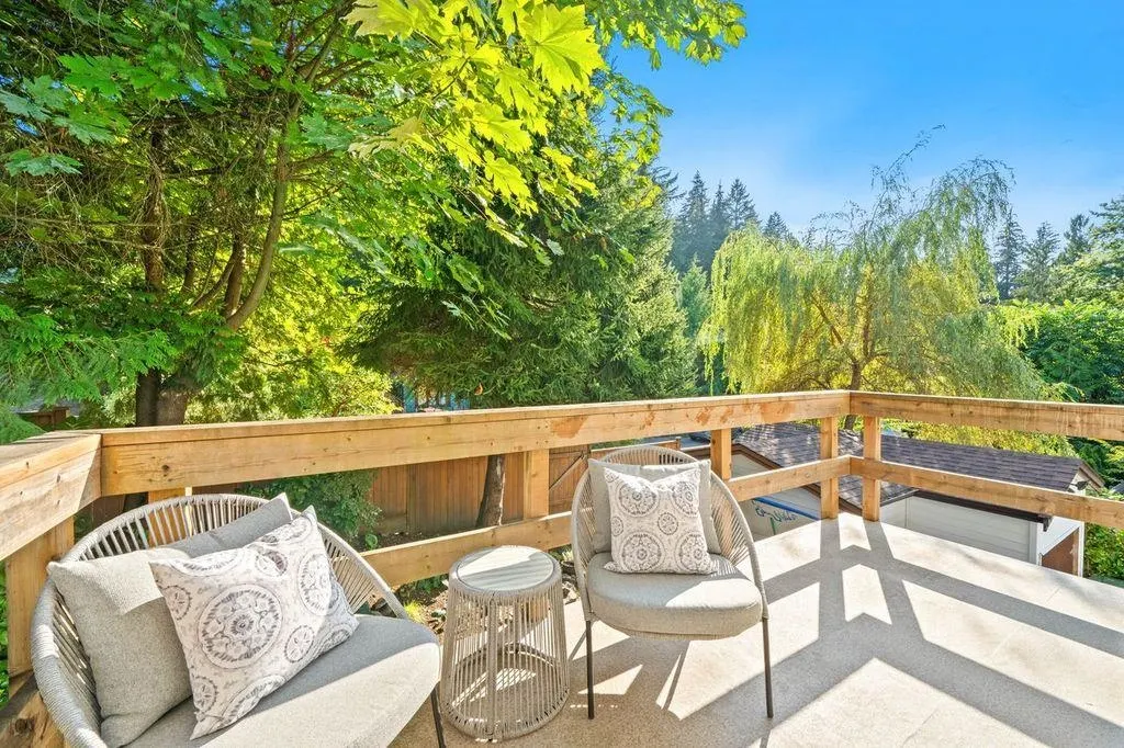 4565 Cove Cliff Road
