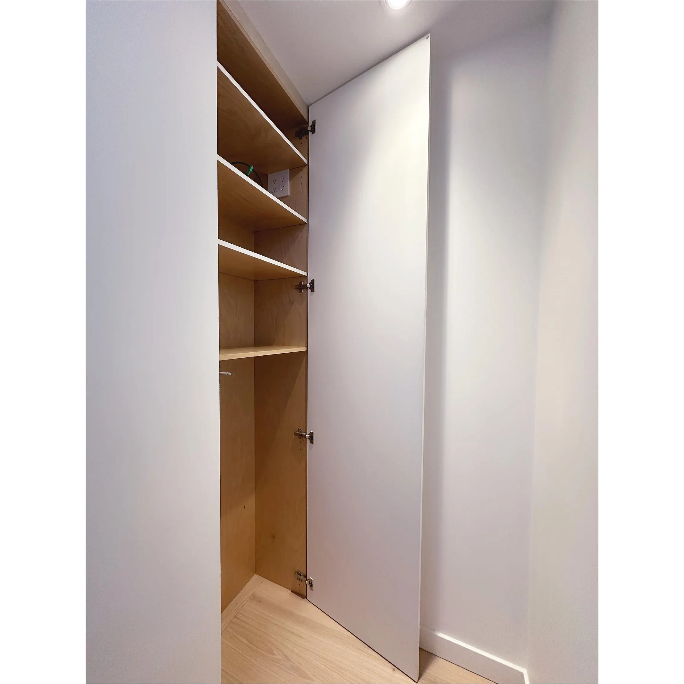 20X 1315 W 7th Avenue