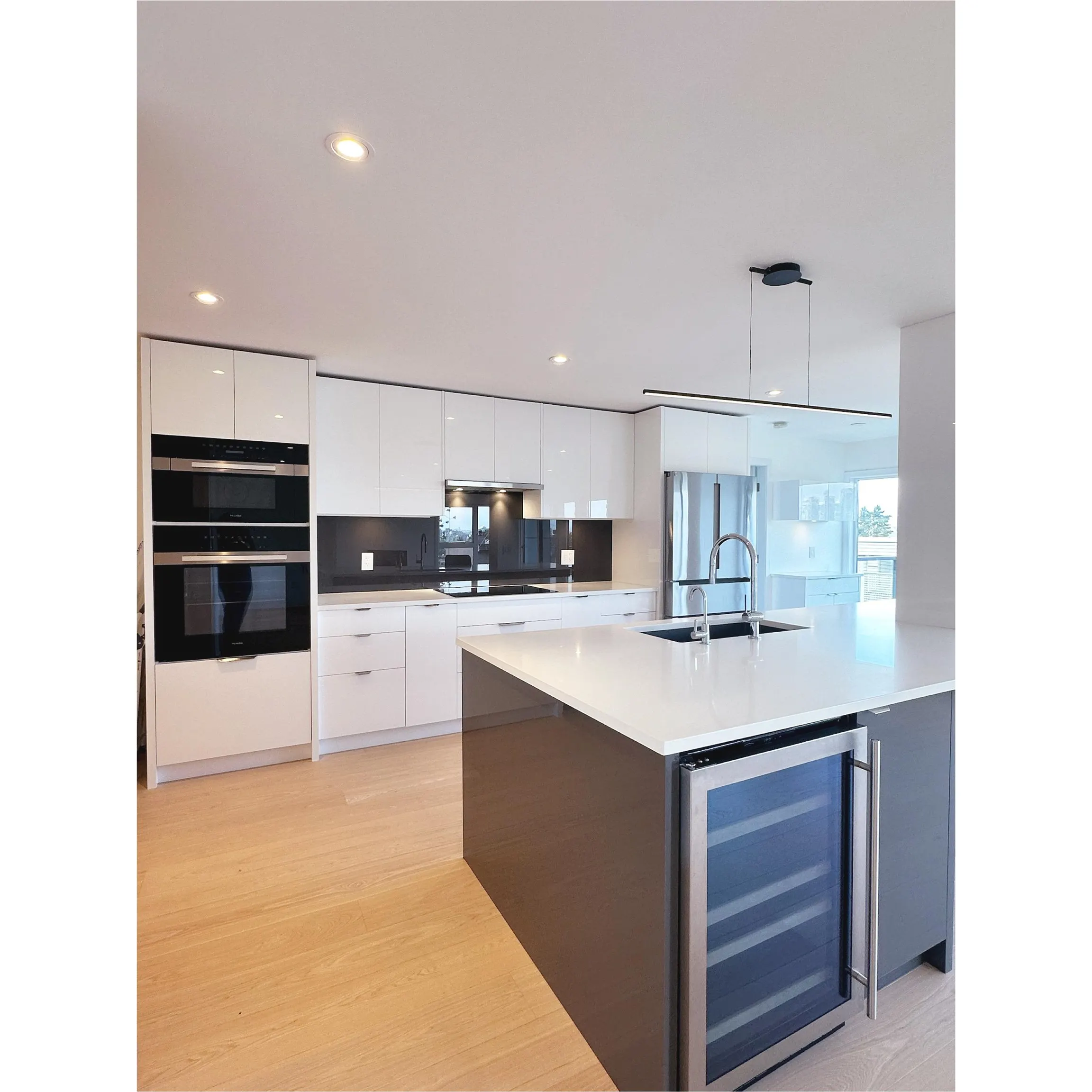 20X 1315 W 7th Avenue