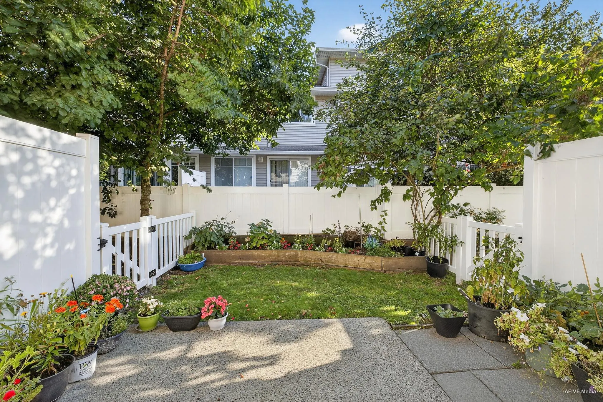 112 12711 64 Avenue