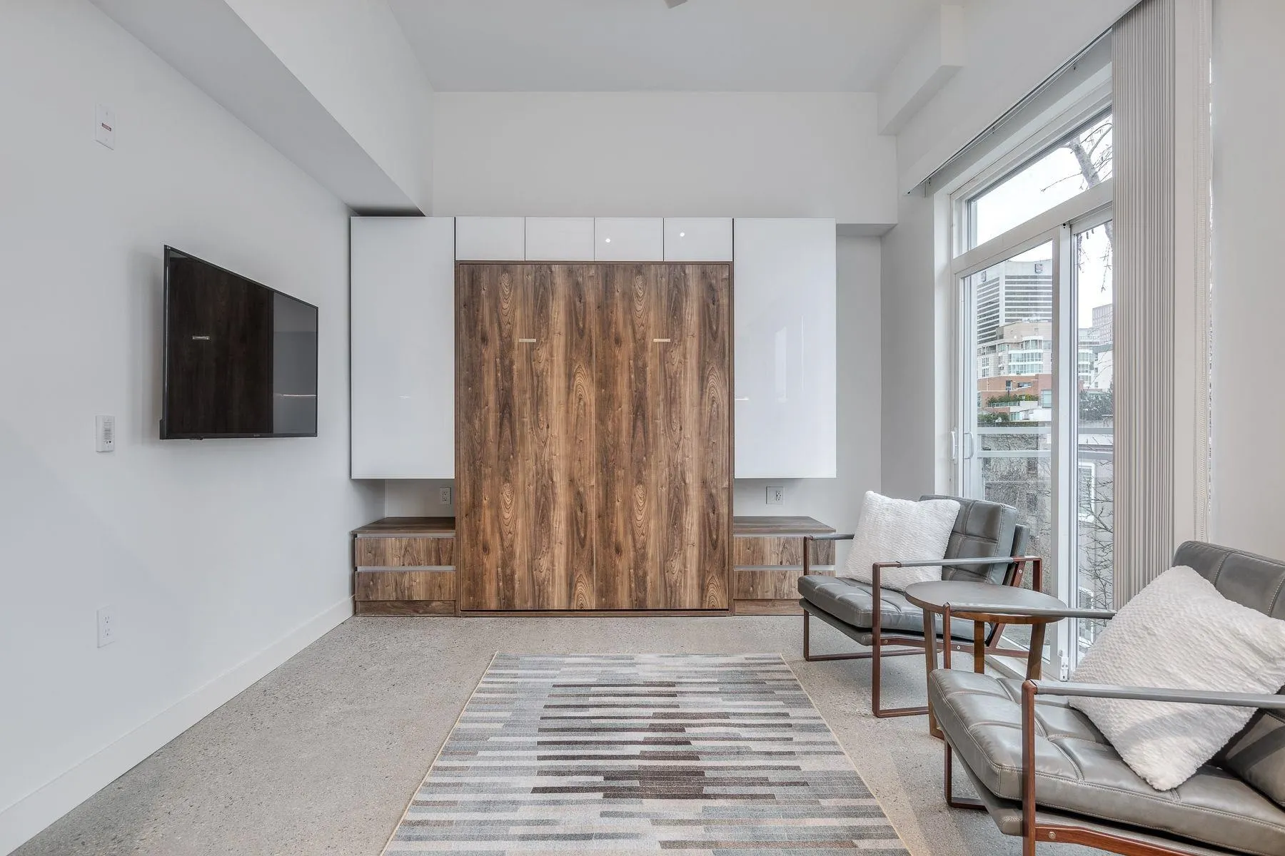 401 - PROMO 1170 Barclay Street