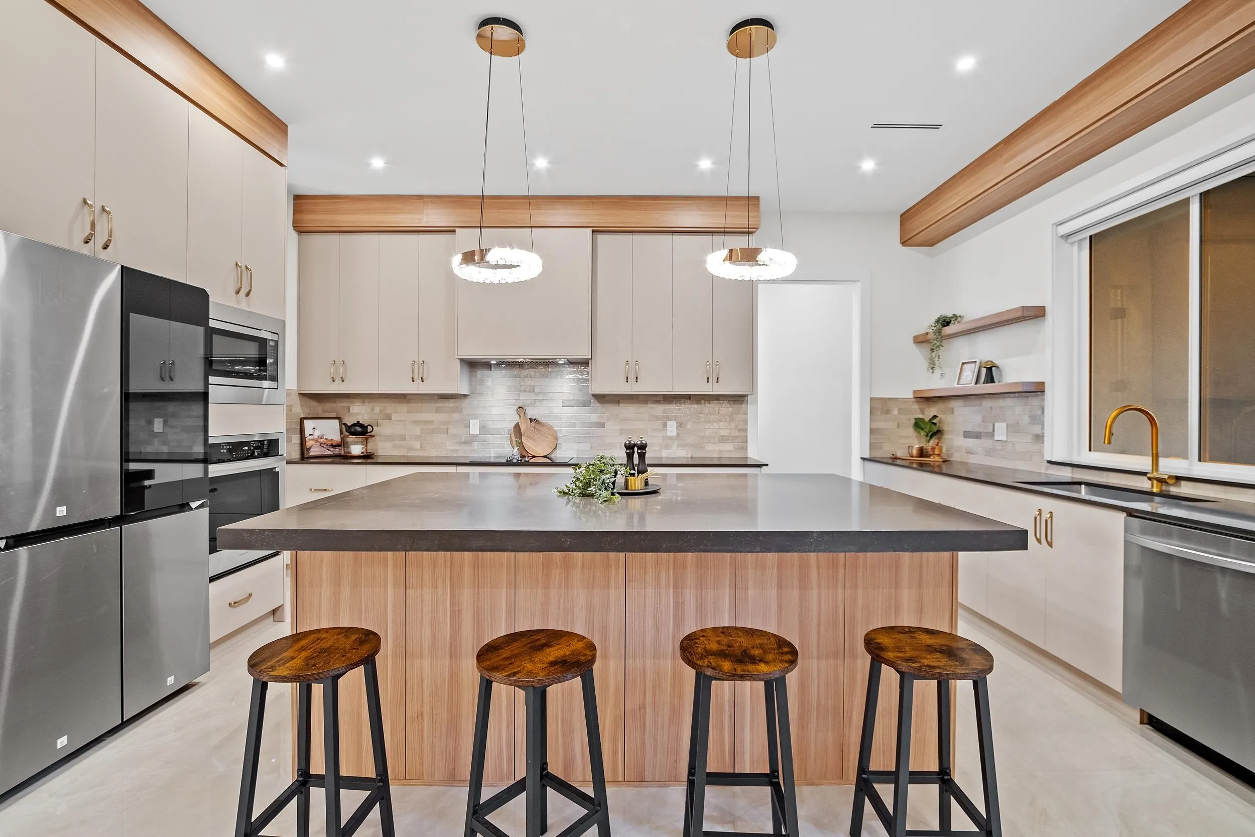 10027 173a Street