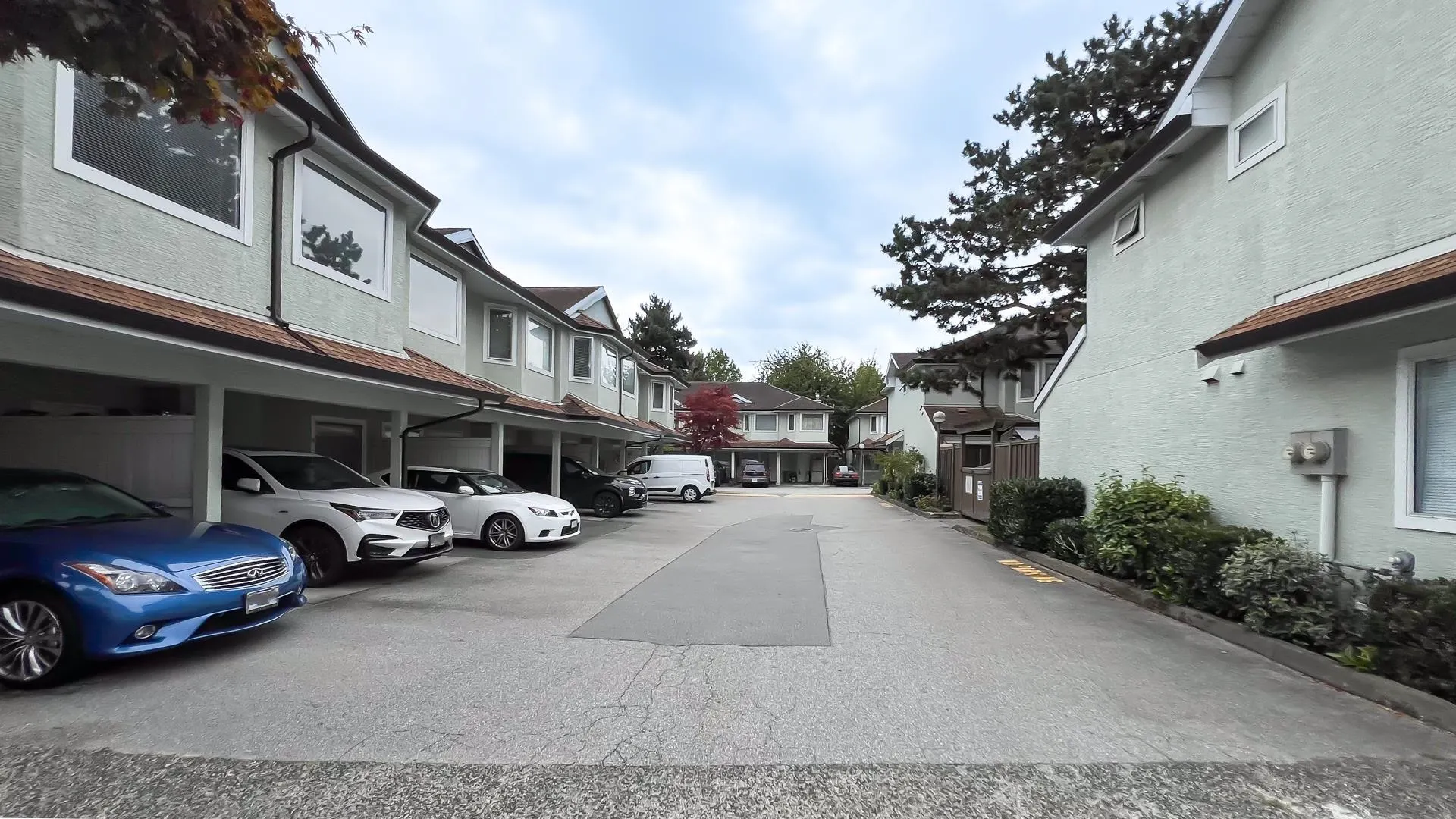 15 12020 Greenland Drive