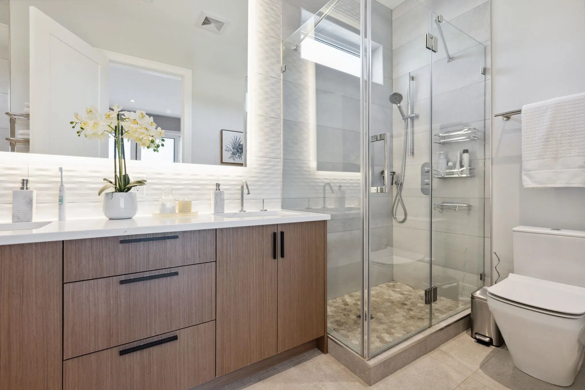 342 W 15th Street