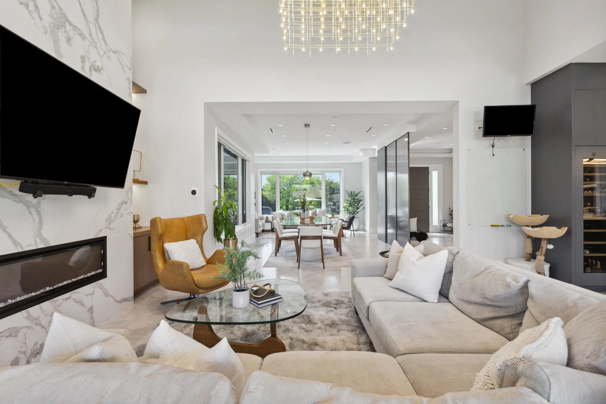 342 W 15th Street