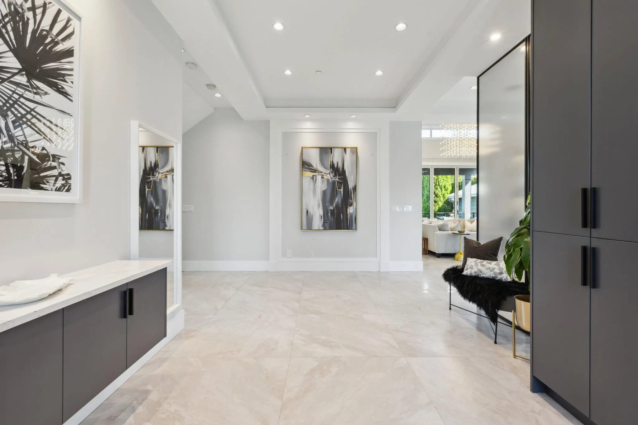 342 W 15th Street