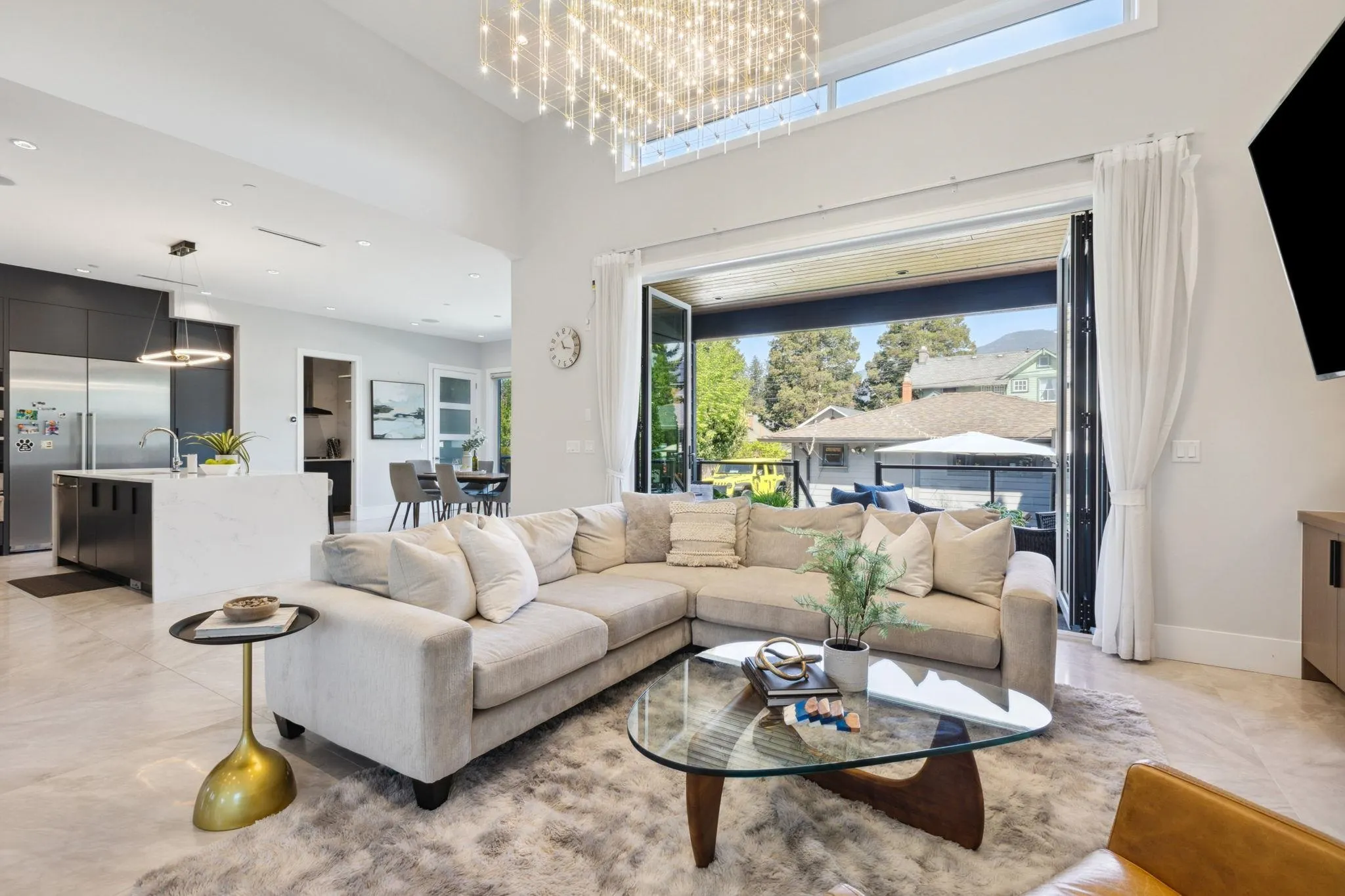 342 W 15th Street