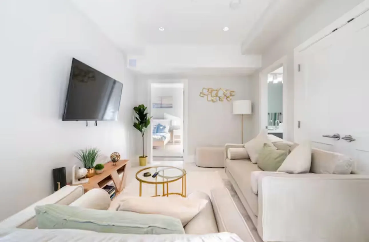 342 W 15th Street