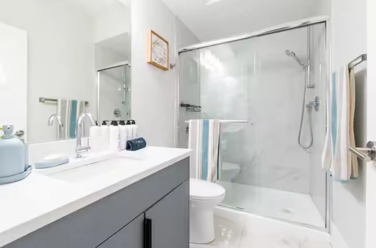 342 W 15th Street