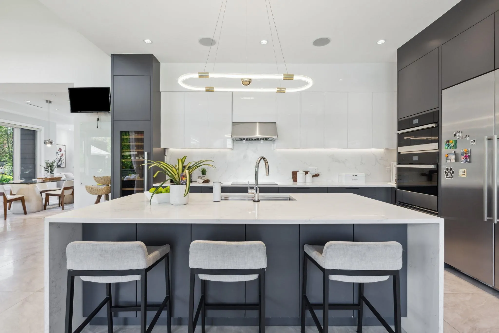 342 W 15th Street
