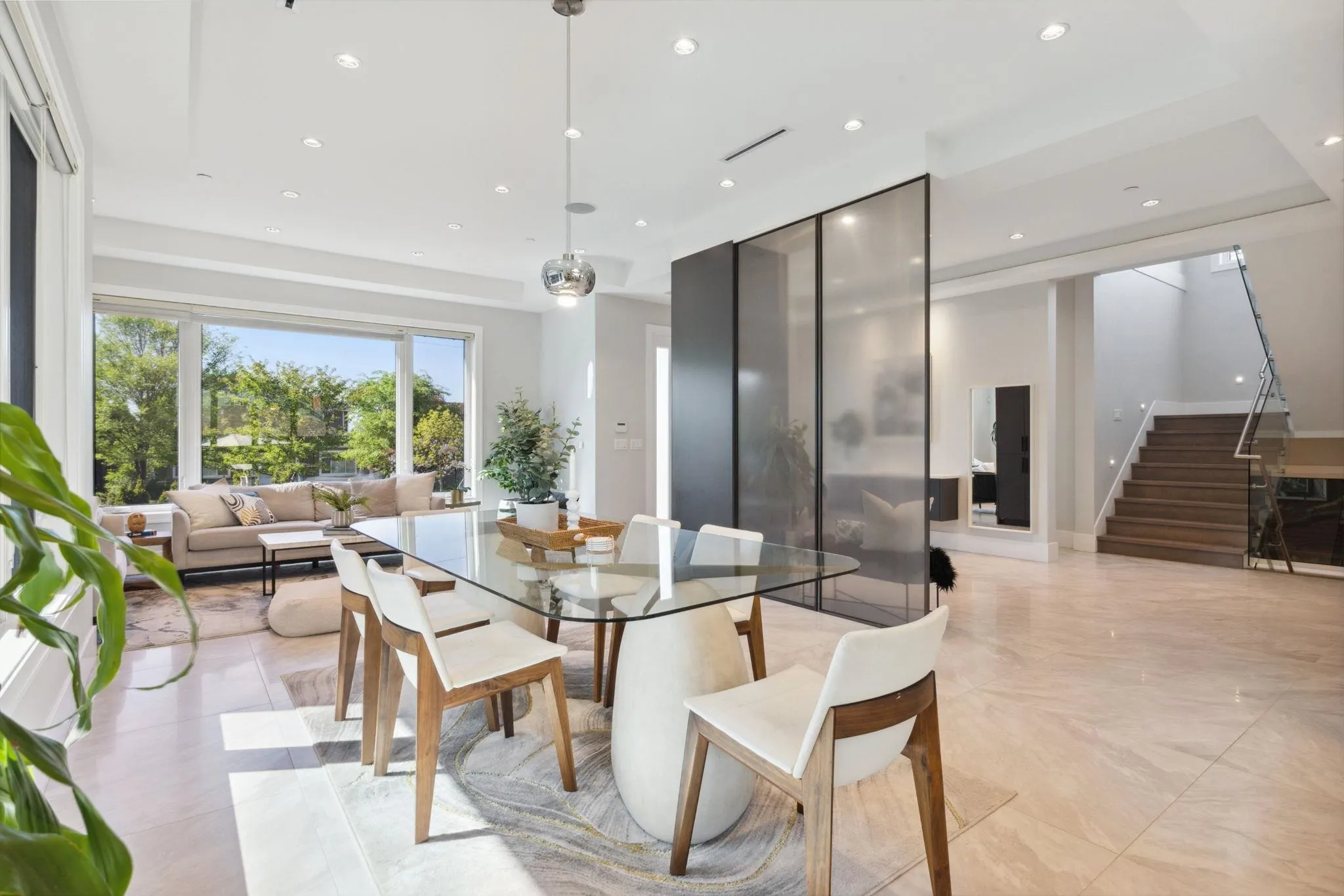 342 W 15th Street