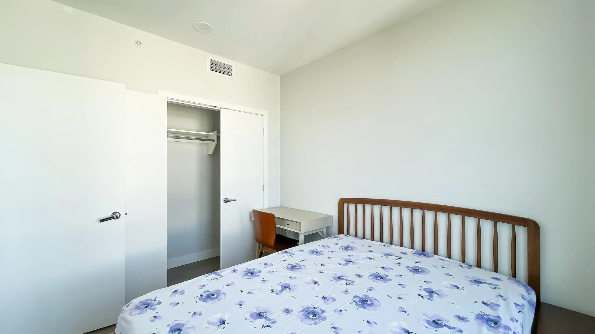 1304 5410 Shortcut Road