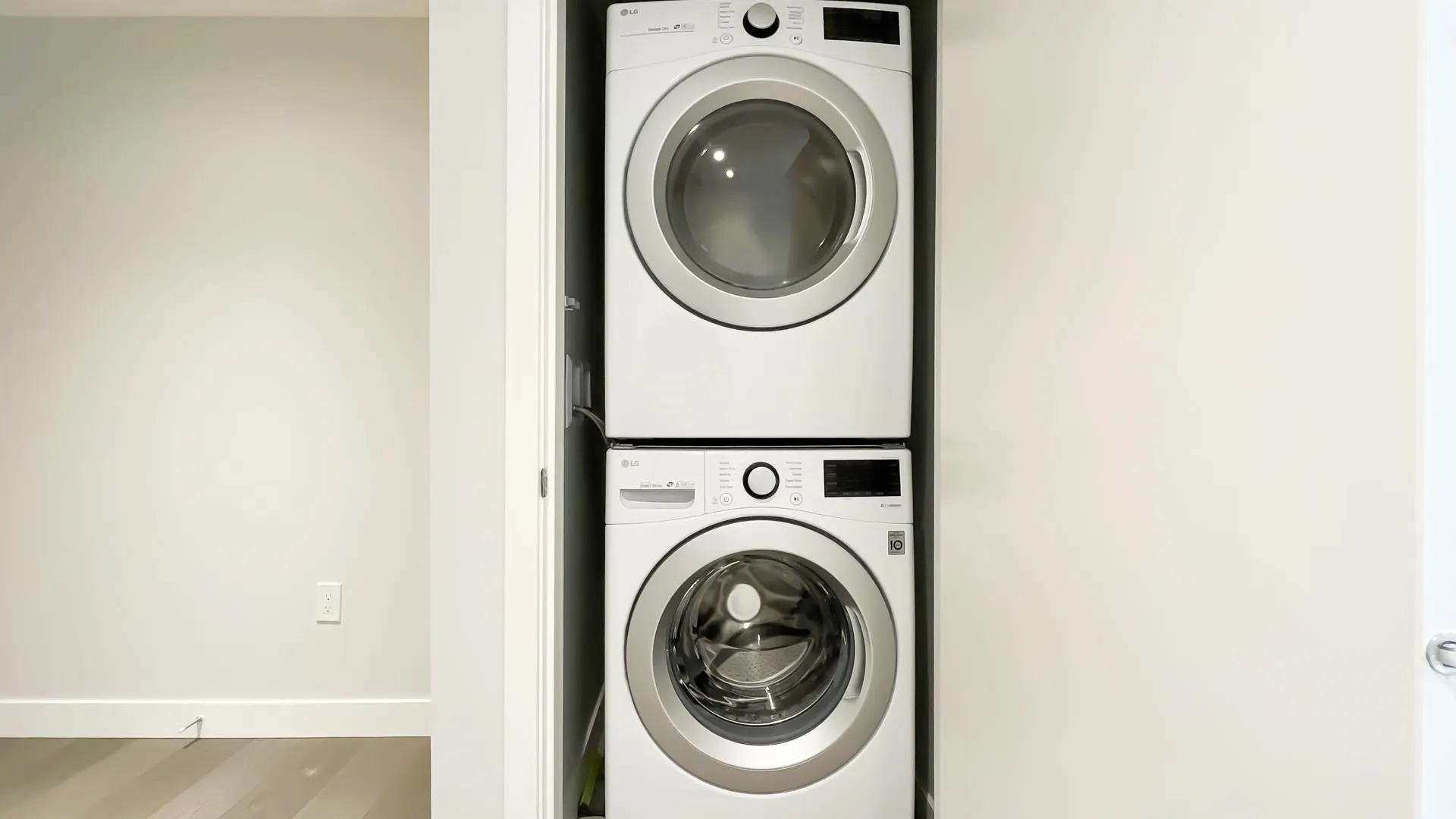 1304 5410 Shortcut Road