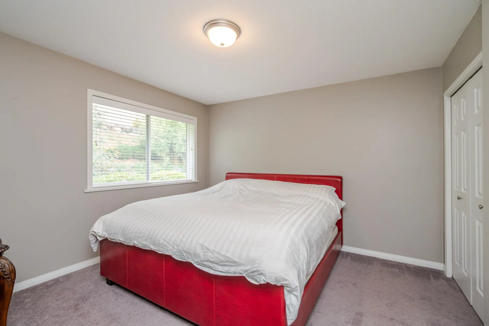 24 8590 Sunrise Drive