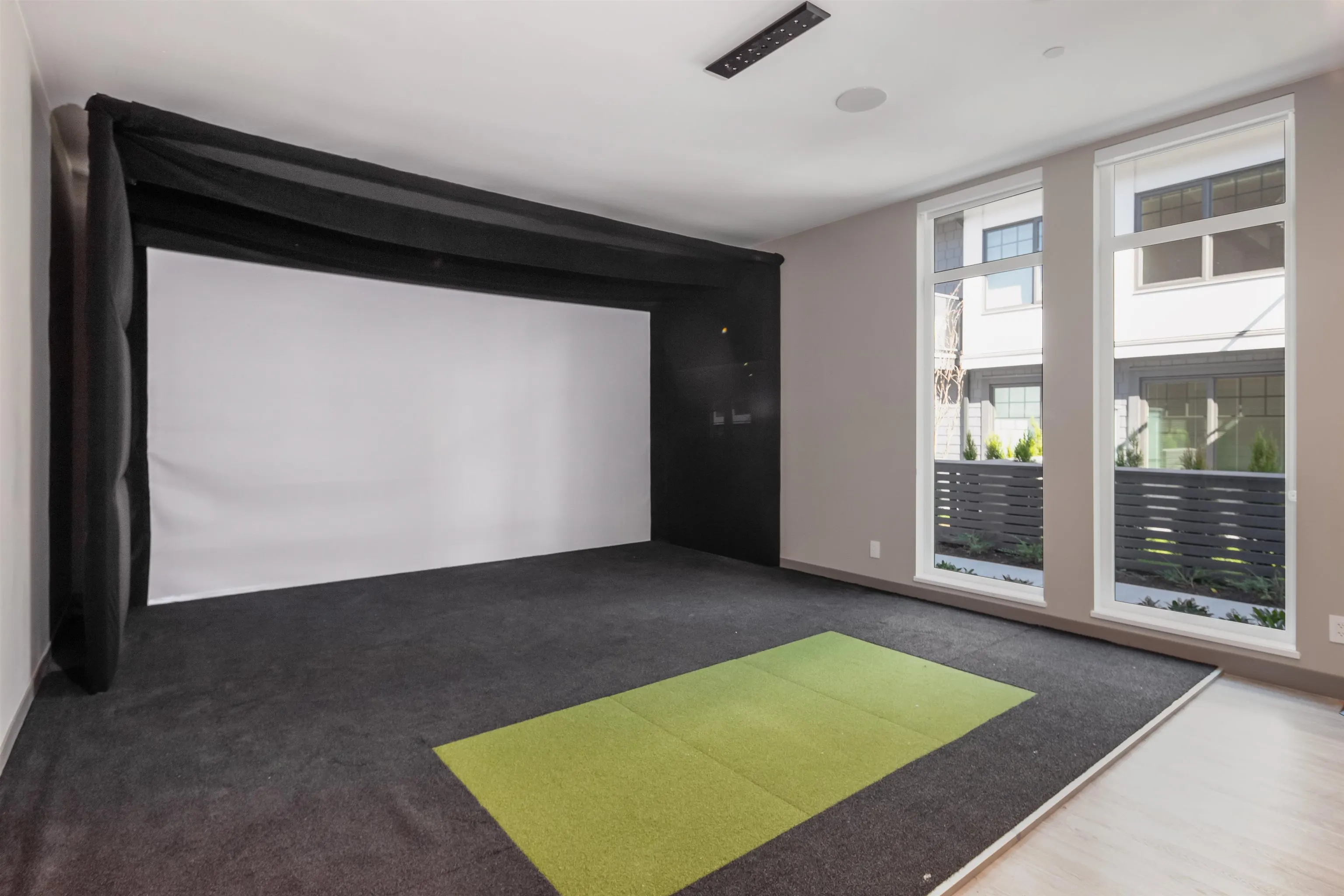 107 19451 Sutton Avenue