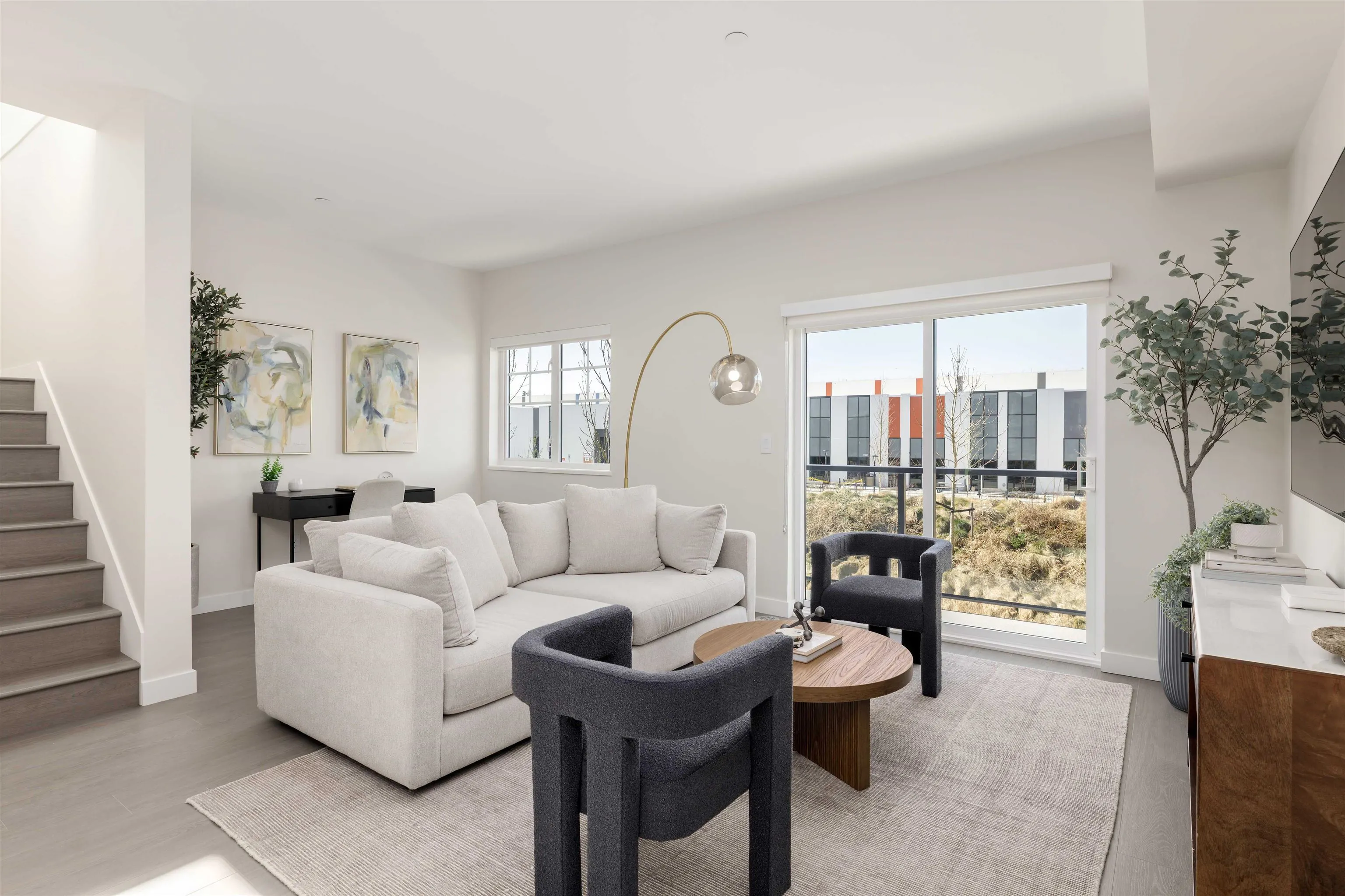 107 19451 Sutton Avenue