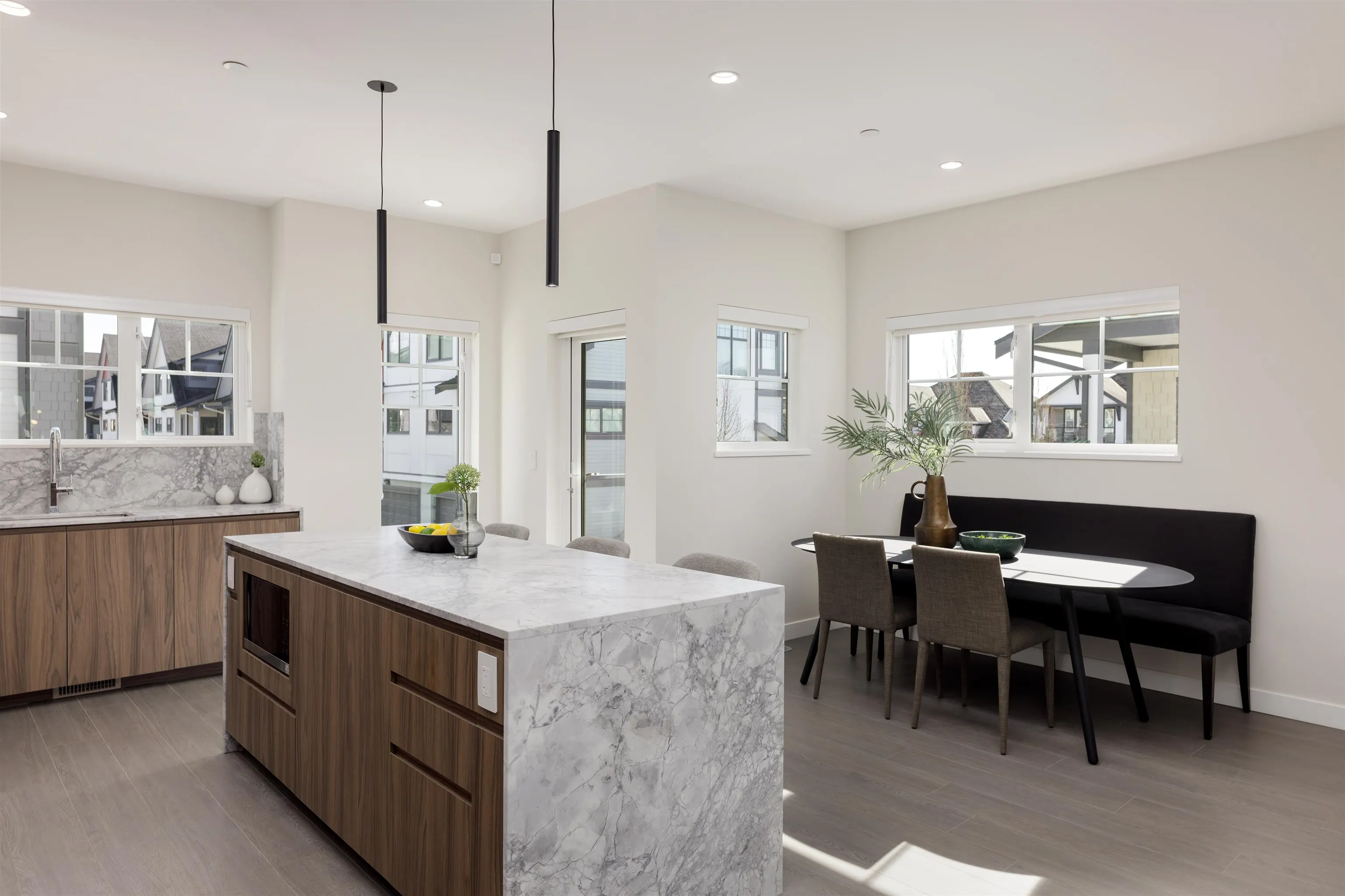 107 19451 Sutton Avenue