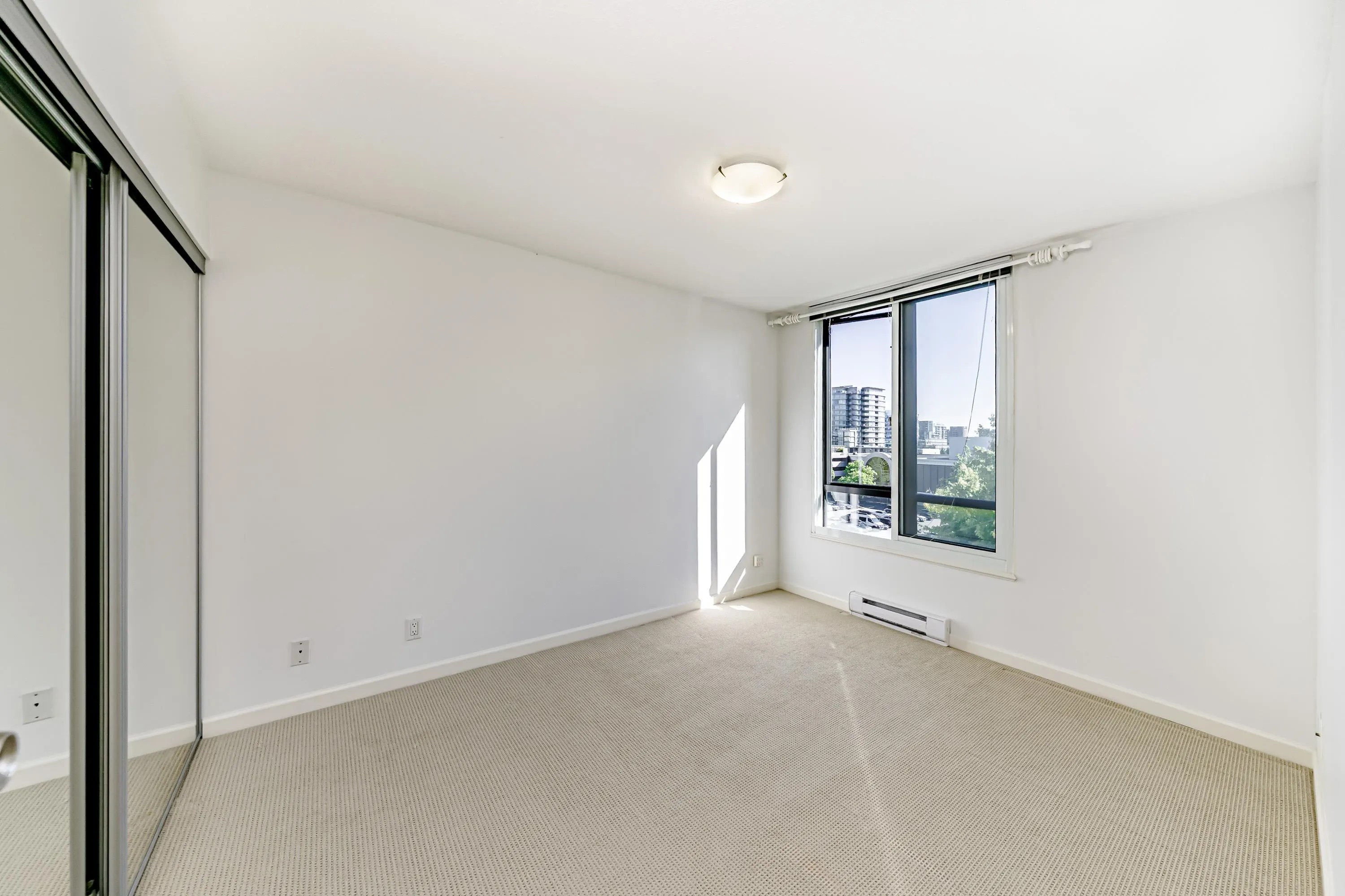 721 7831 Westminster Highway