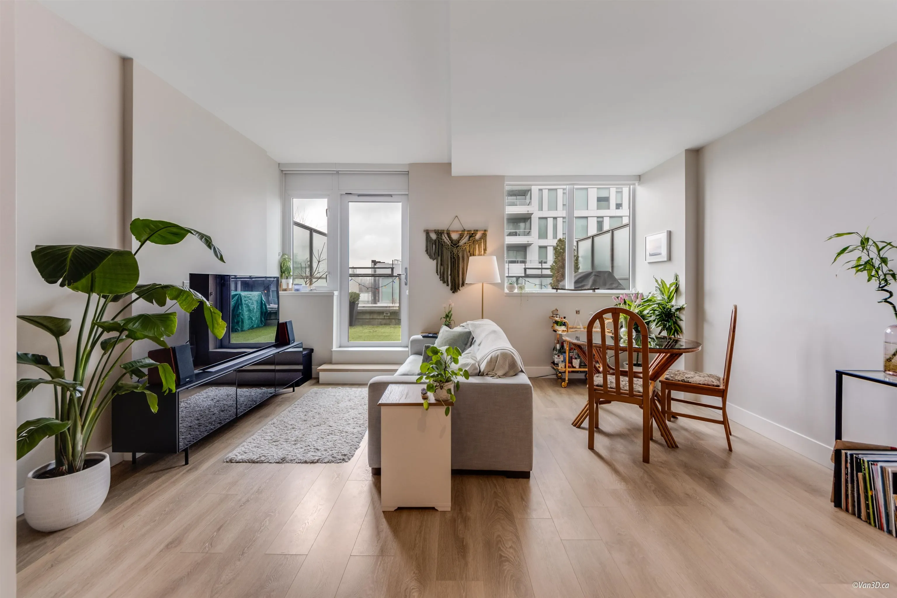 505 3451 Sawmill Crescent