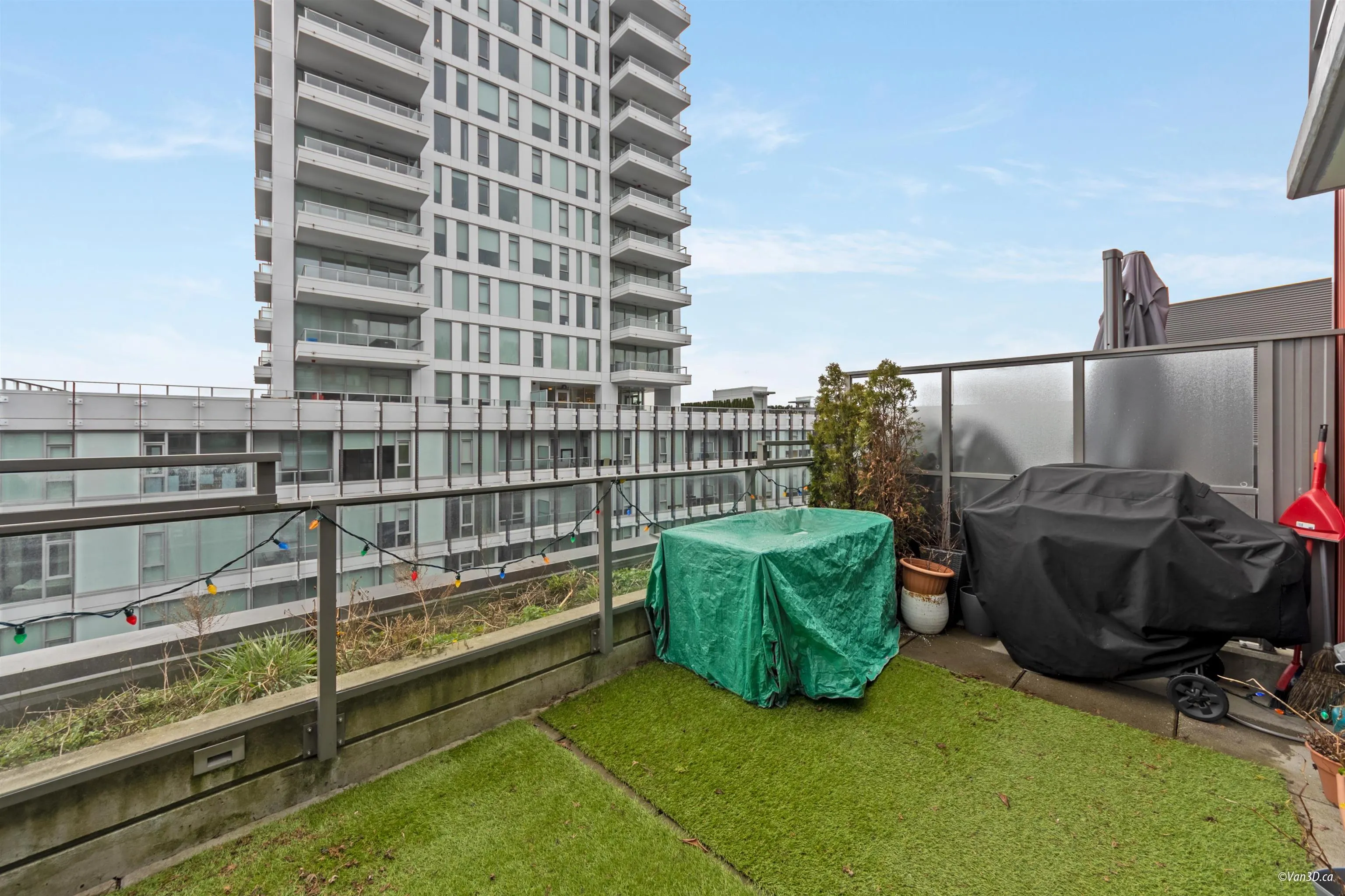 505 3451 Sawmill Crescent