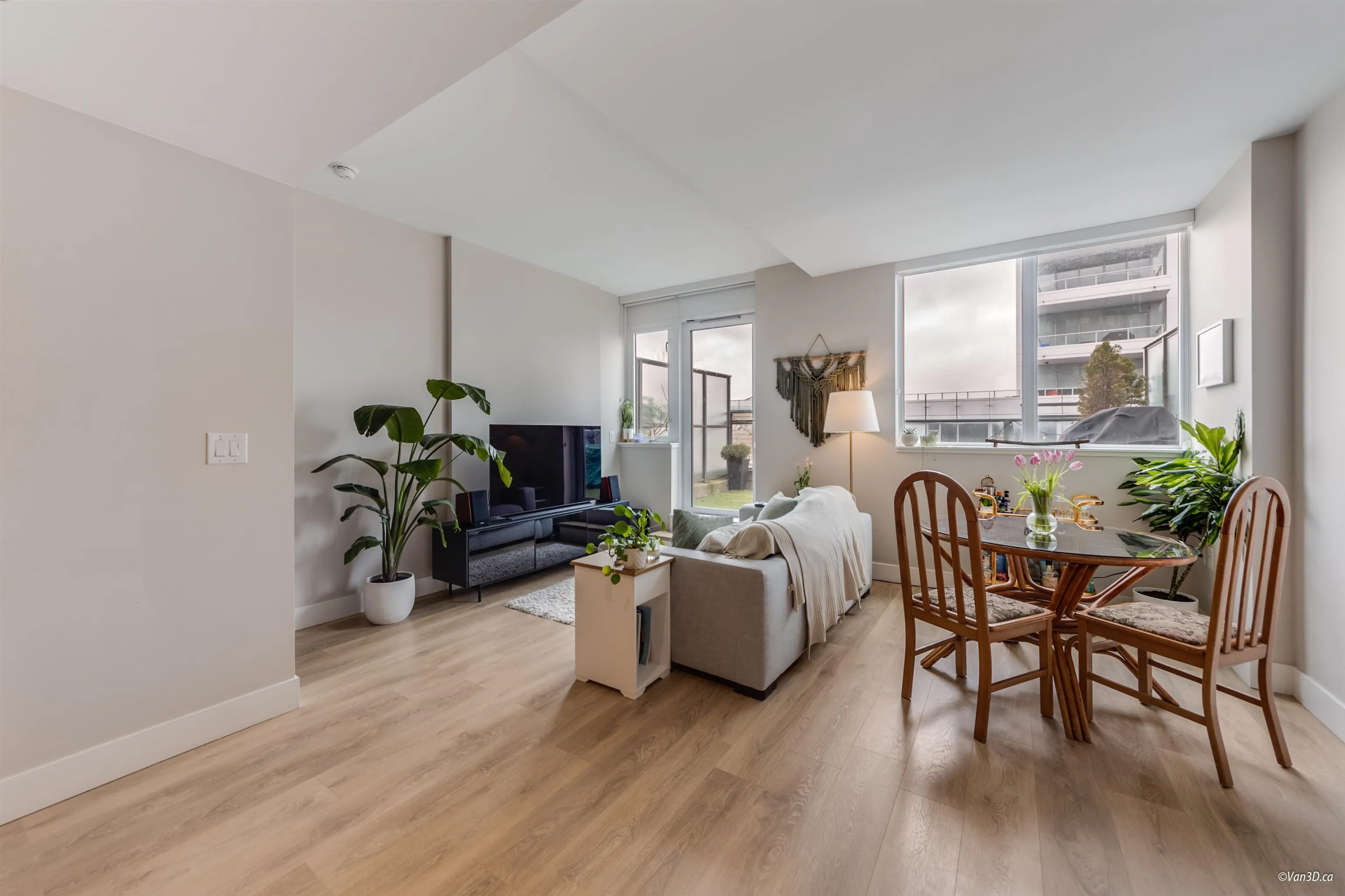 505 3451 Sawmill Crescent