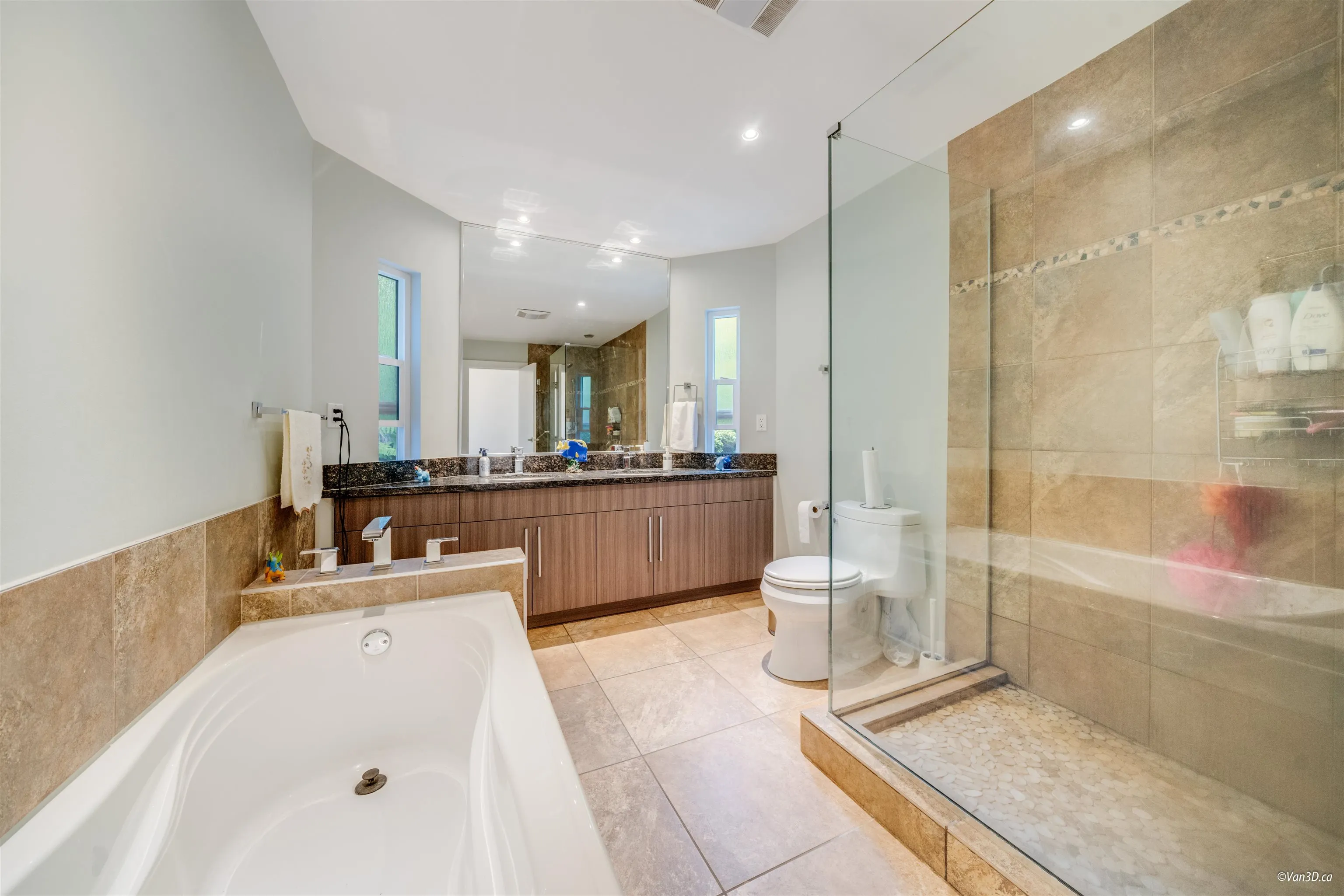 1135 Groveland Court
