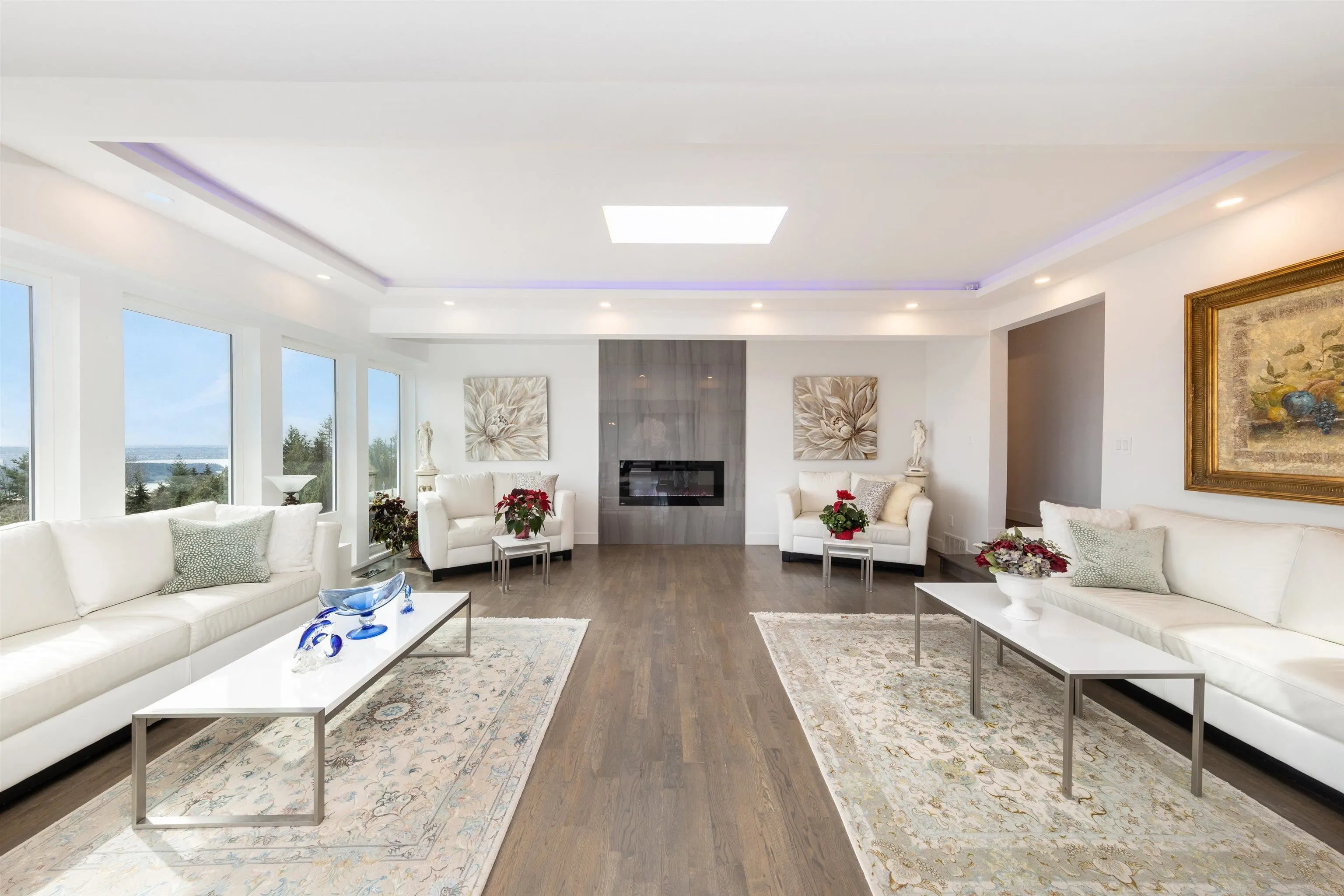 1135 Groveland Court