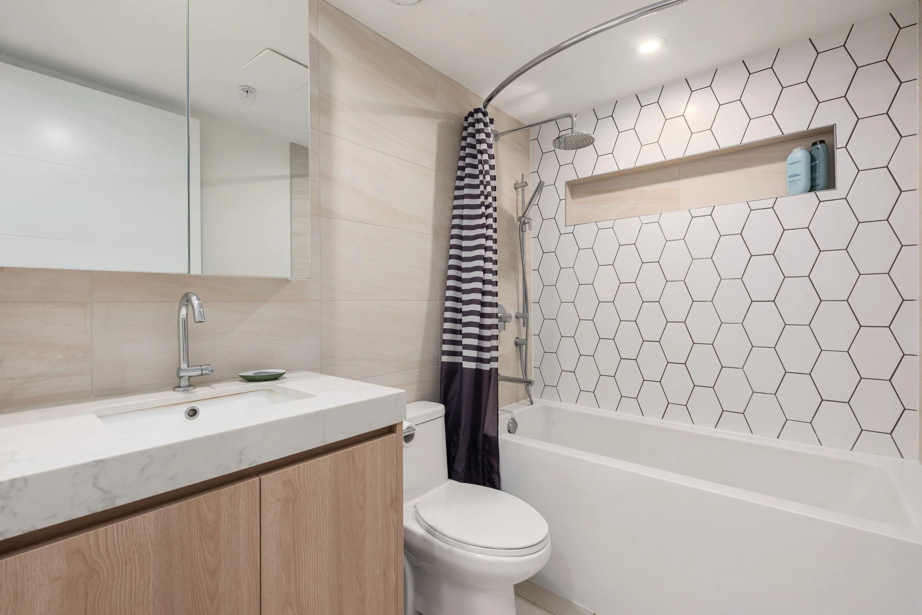 420 38362 Buckley Avenue