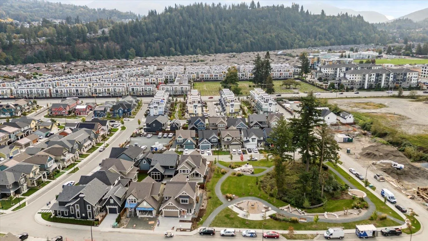 75 46211 Promontory Road