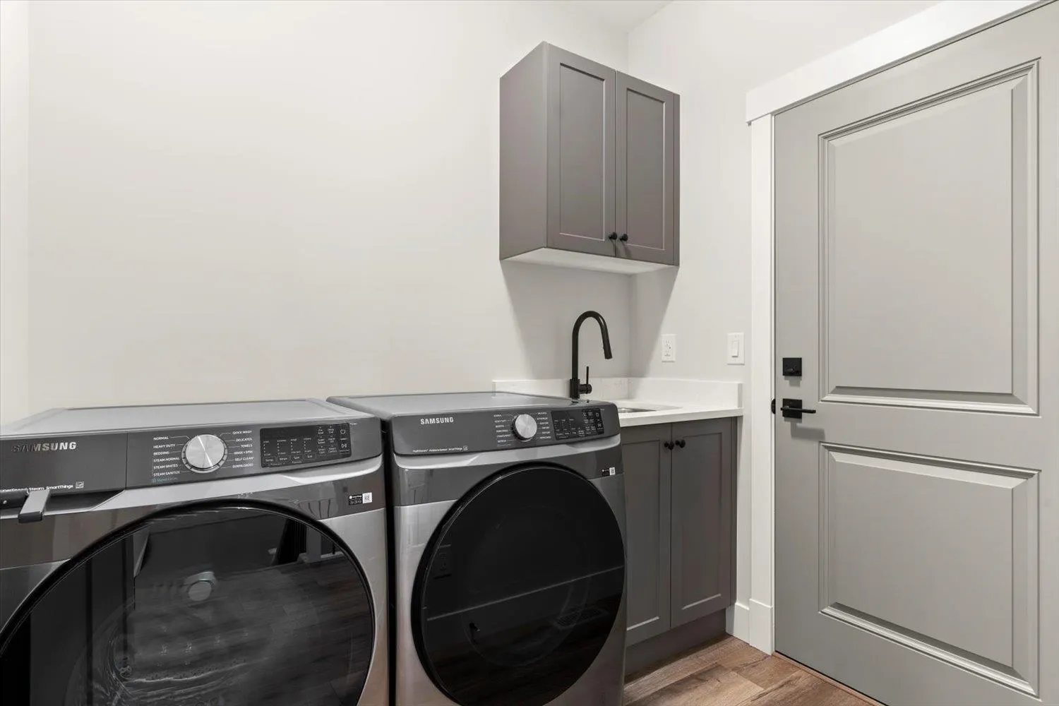 75 46211 Promontory Road