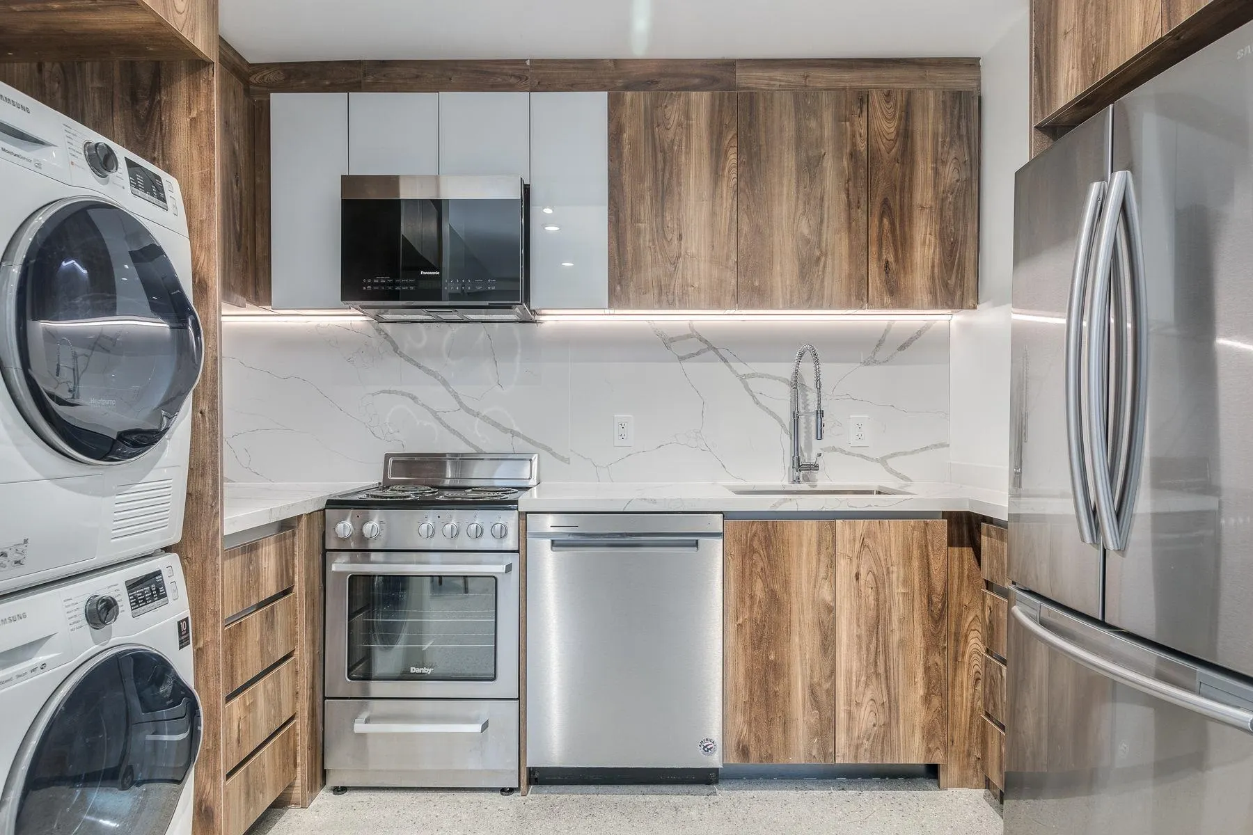 405 1170 Barclay Street